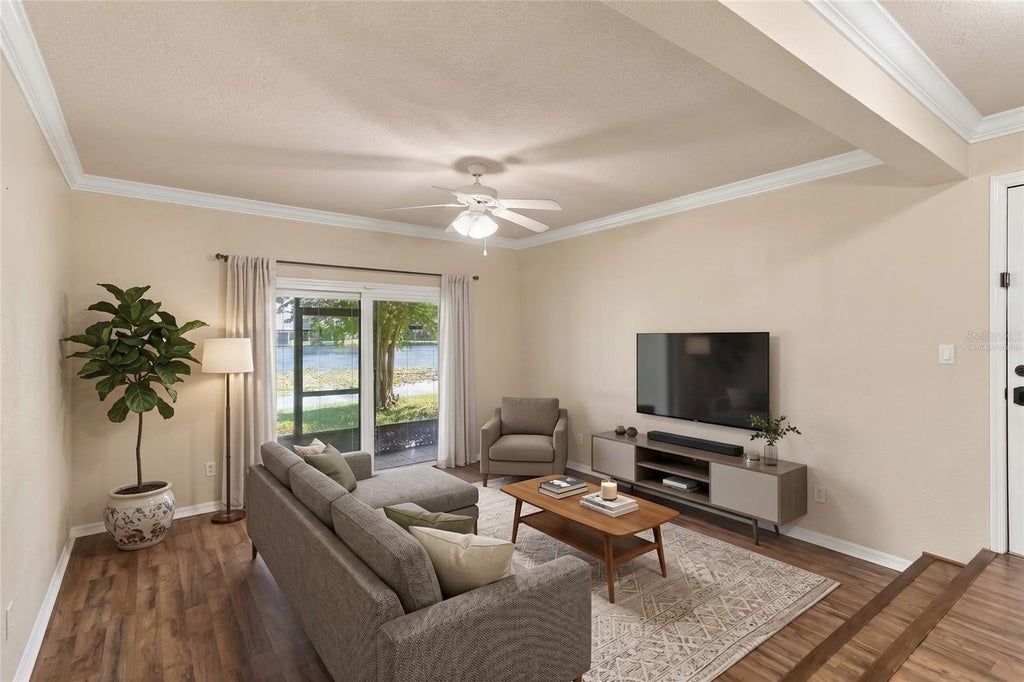 Photo of 185 N Pearl Lake Causeway #110, Altamonte Springs, FL 32714 (MLS # O6444805)