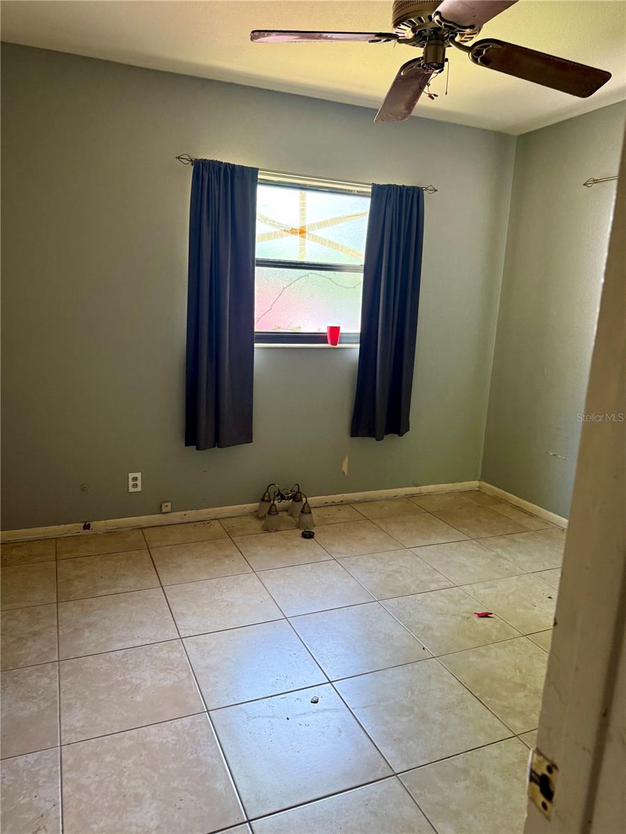 DREWS JOHN H SUB BLKS 1 TO 10 - Residential