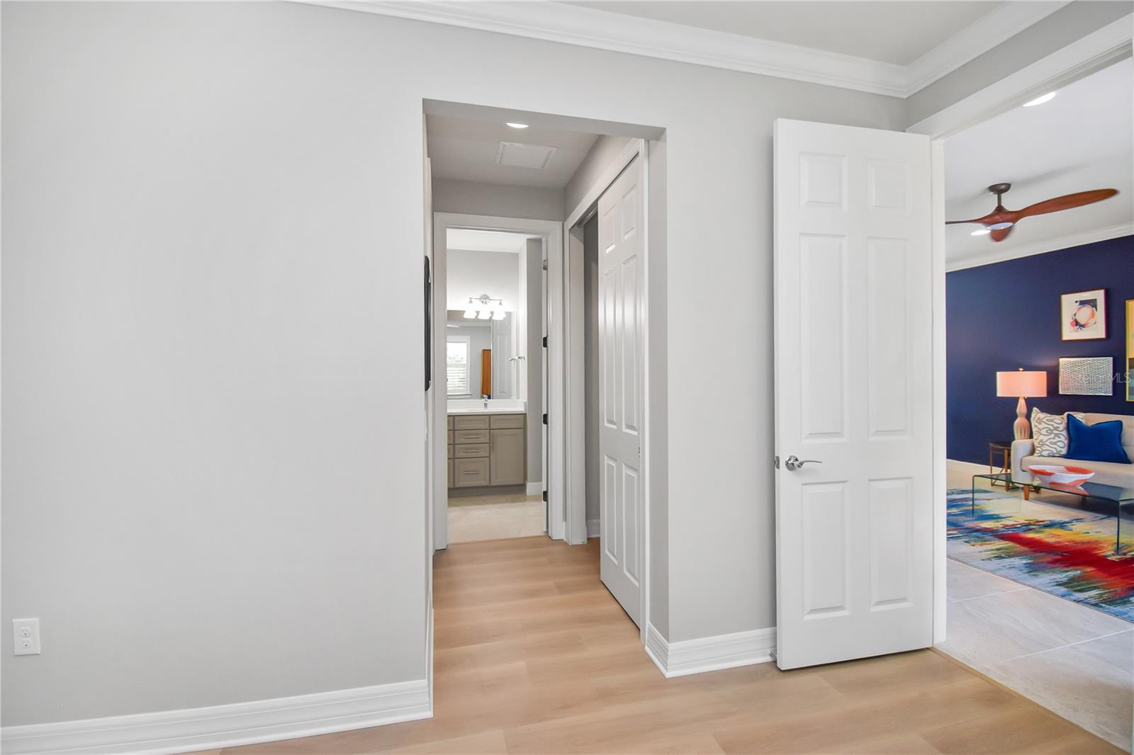 ISLANDWALK/WEST VLGS PH 4 - Residential