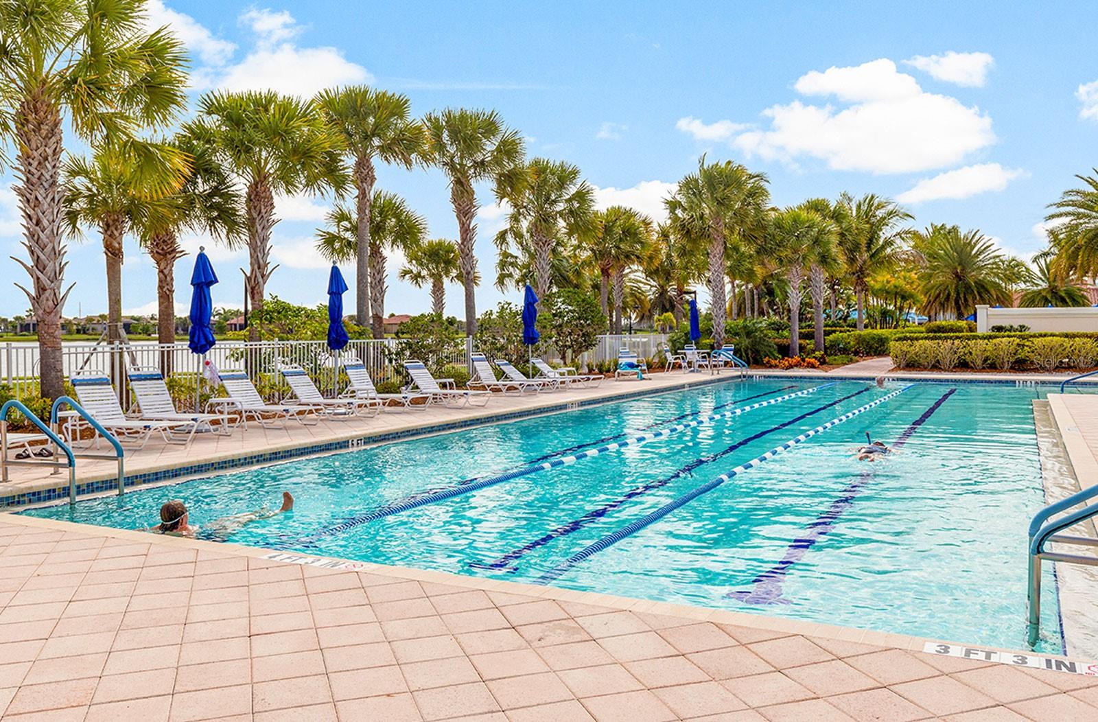 ISLANDWALK/WEST VLGS PH 4 - Residential