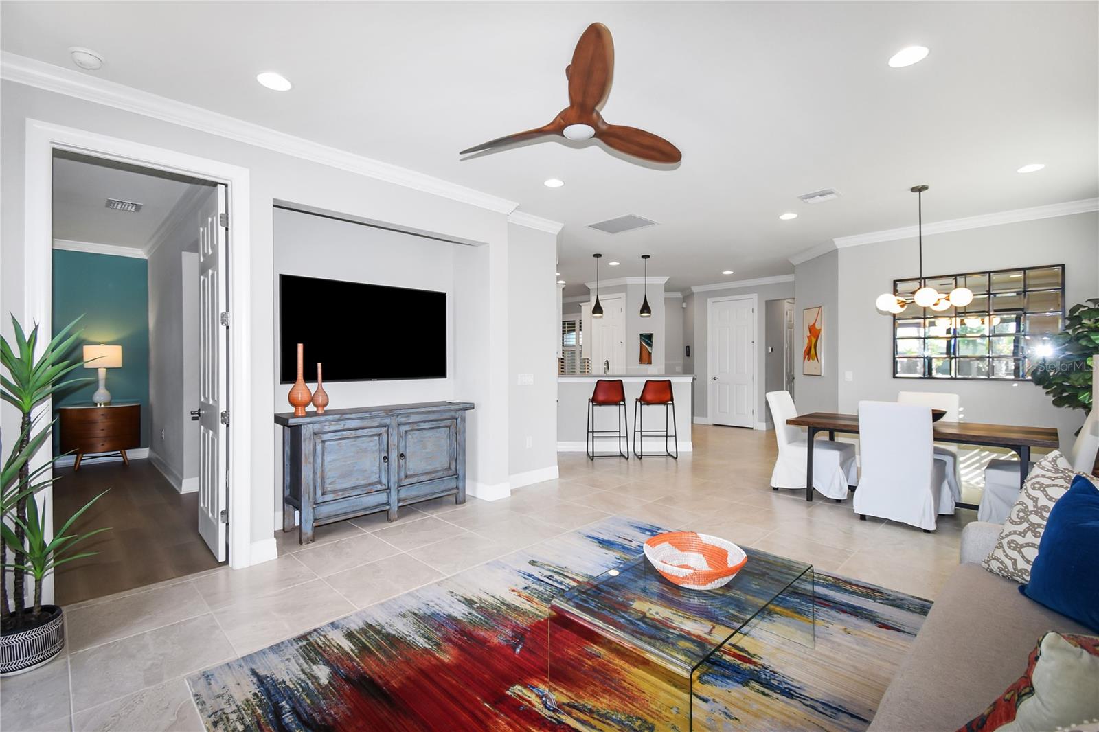 ISLANDWALK/WEST VLGS PH 4 - Residential