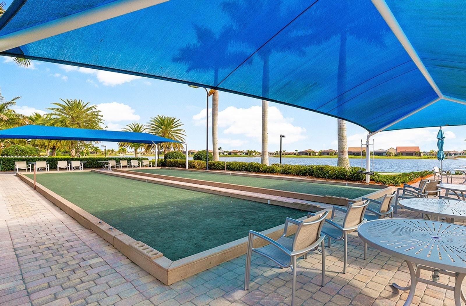 ISLANDWALK/WEST VLGS PH 4 - Residential