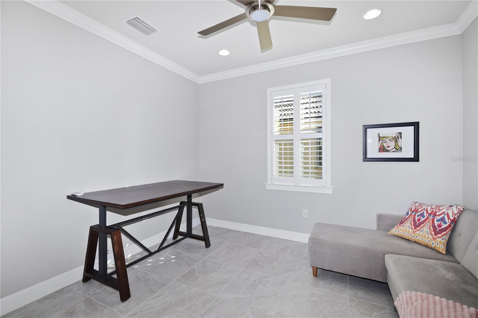 ISLANDWALK/WEST VLGS PH 4 - Residential