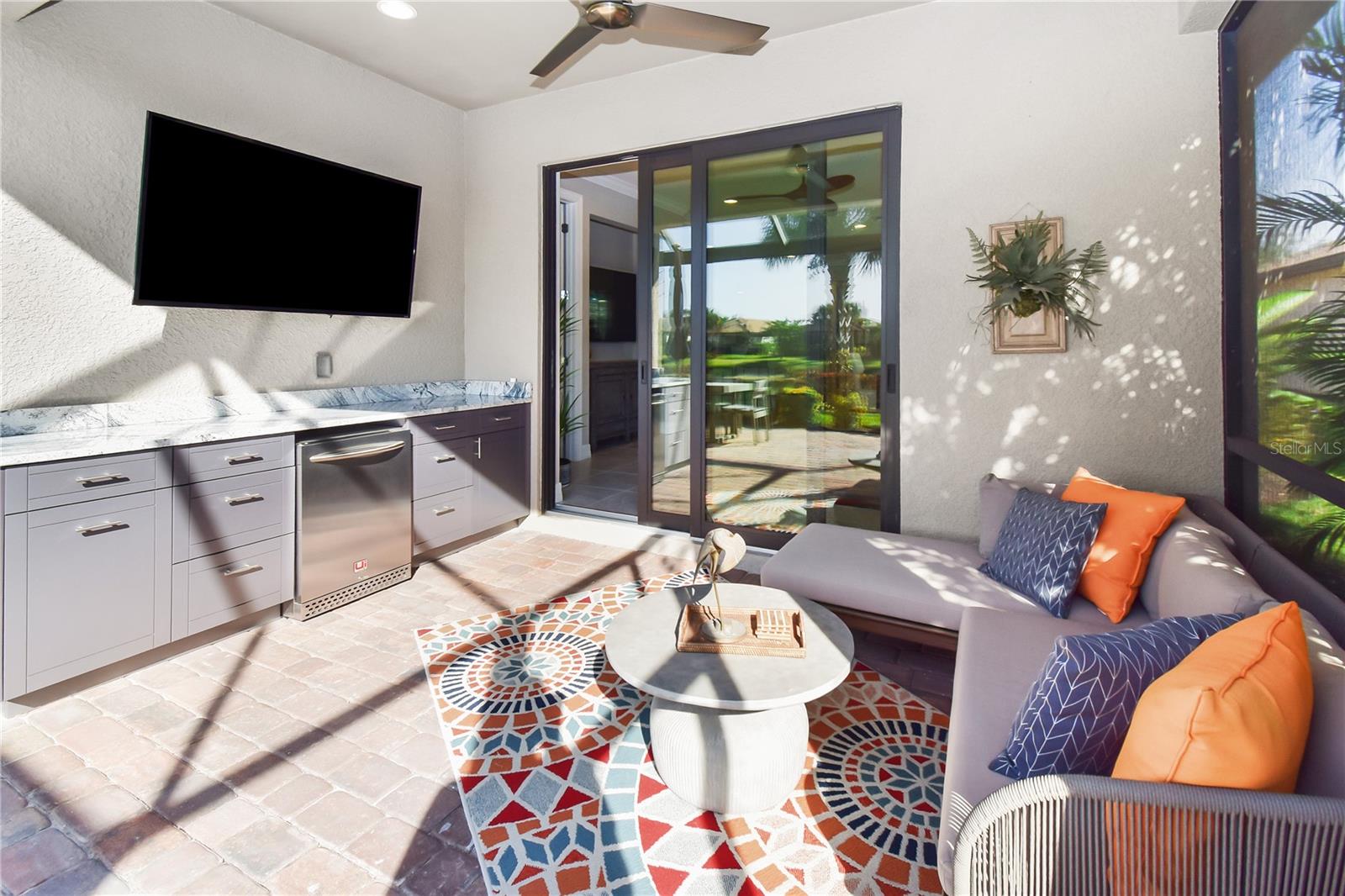 ISLANDWALK/WEST VLGS PH 4 - Residential