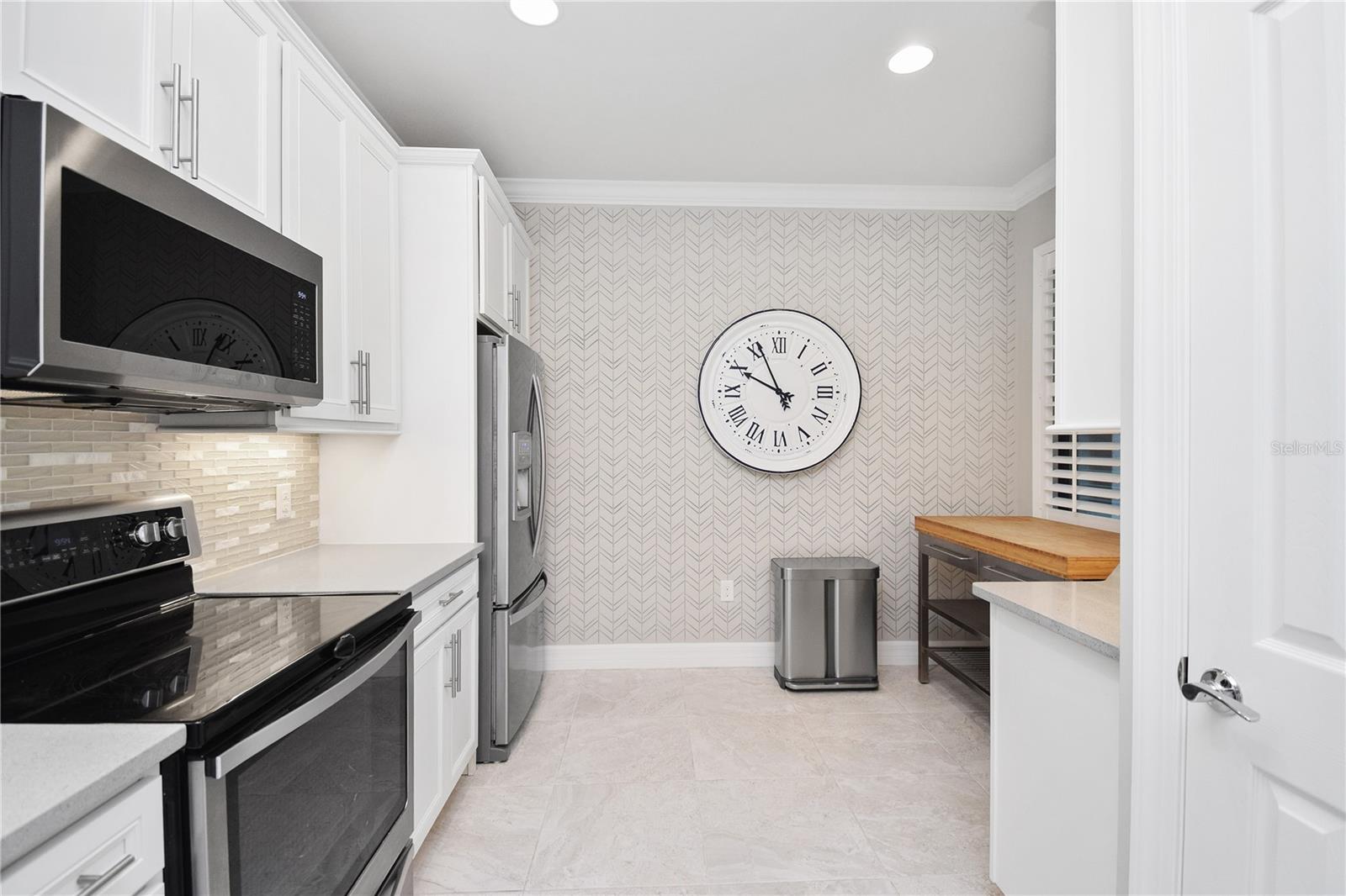 ISLANDWALK/WEST VLGS PH 4 - Residential