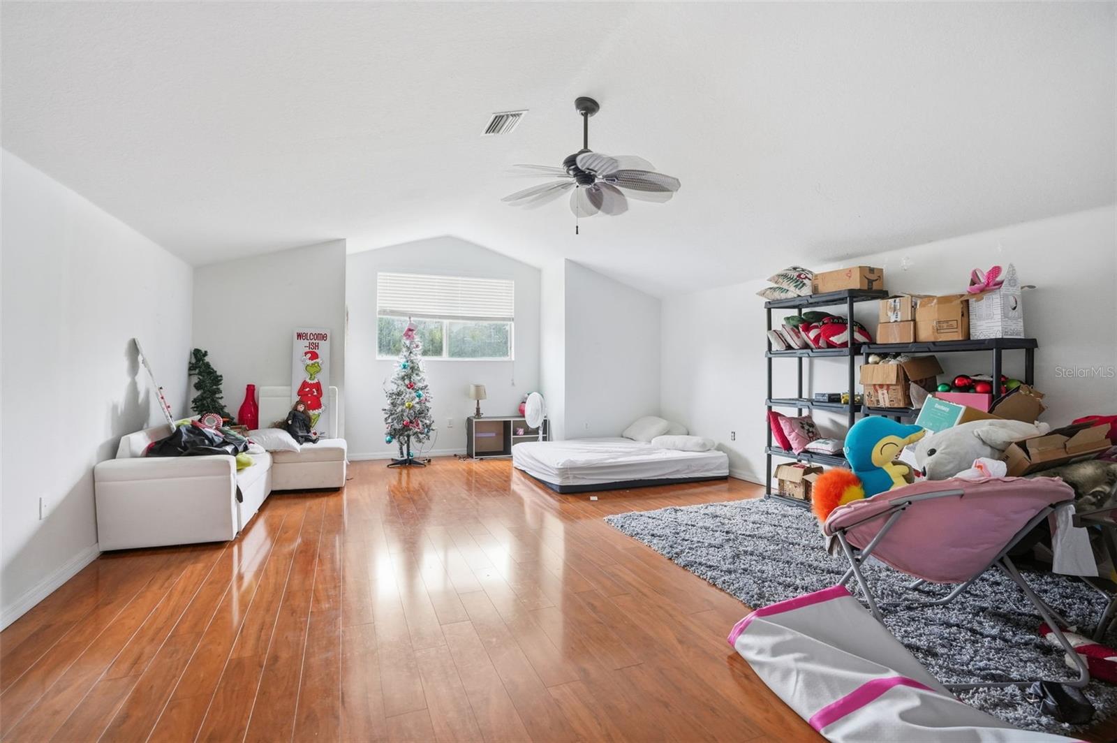 STERLING HILL PH 1B - Residential