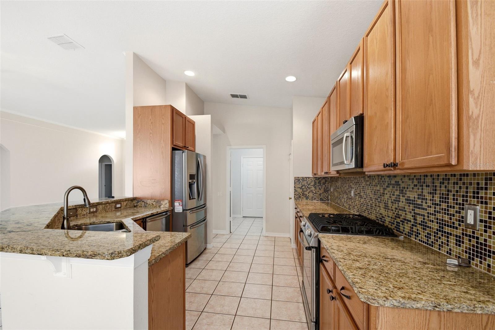 RESERVE AT BELMERE PH 02 48 144 - Residential