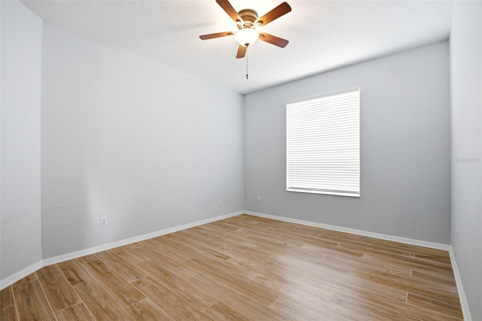 RESERVE AT BELMERE PH 02 48 144 - Residential