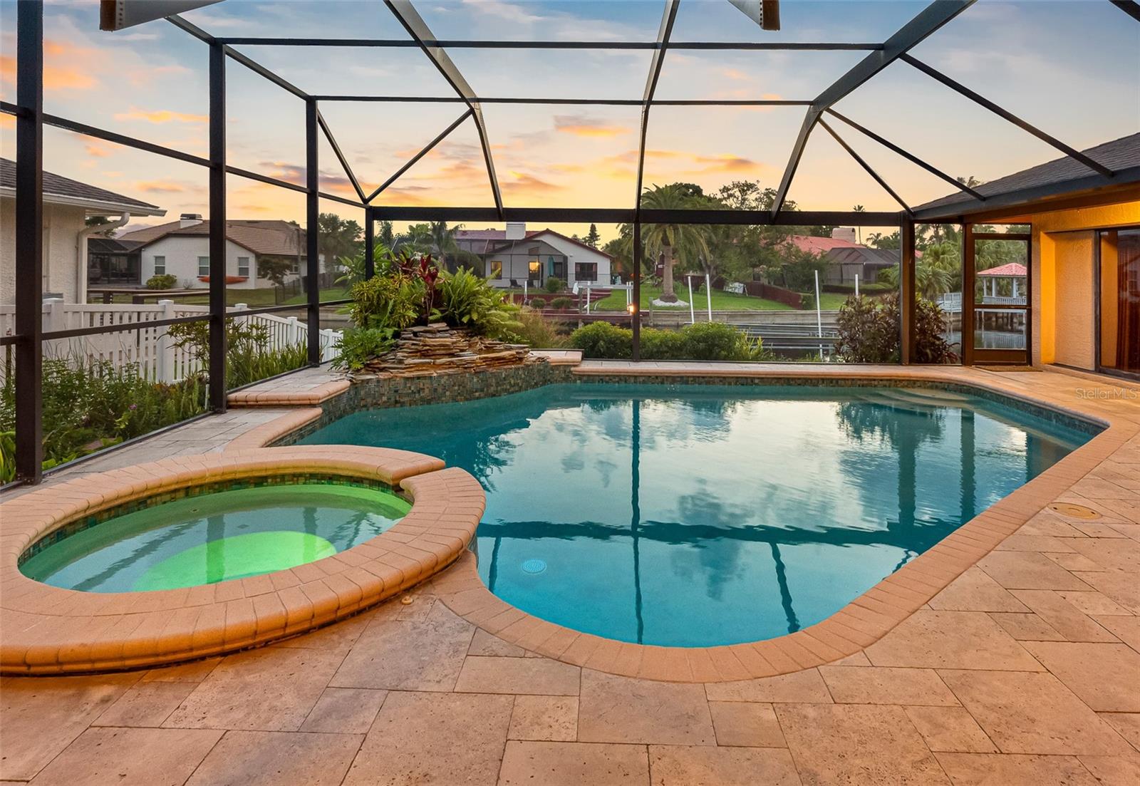 5816 DORY WAY