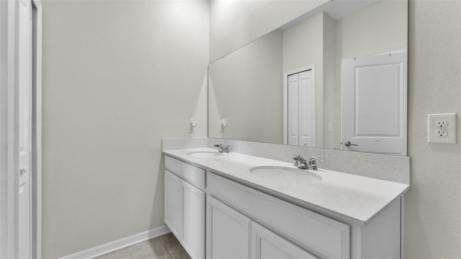 LIBERTY RDG PH TWO - Residential