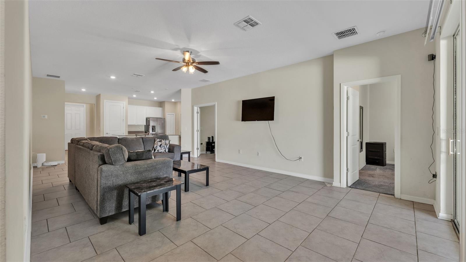 LIBERTY RDG PH TWO - Residential