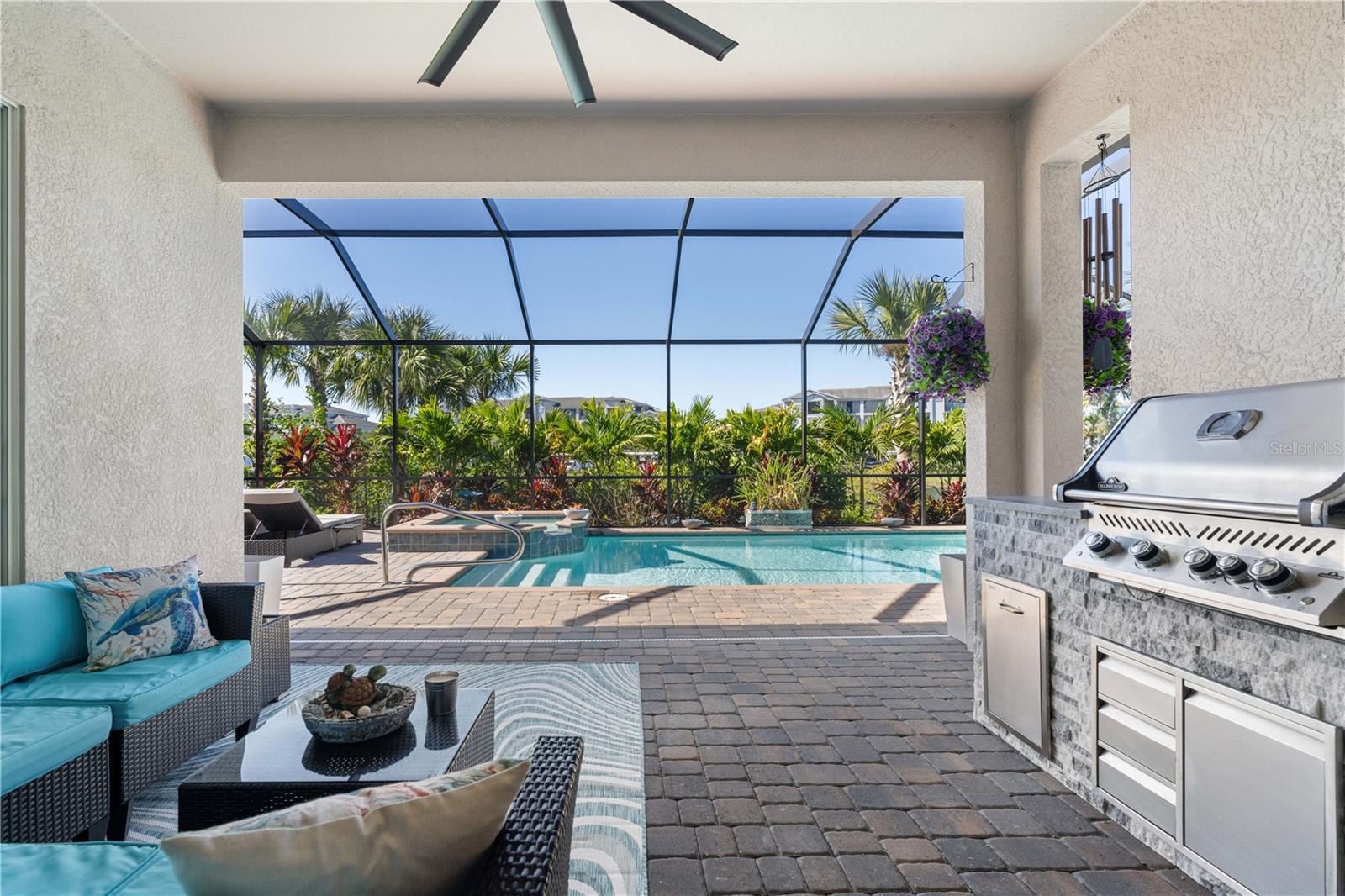 TERN BAY GOLF & CC RESIDENCE PH 01 - Residential