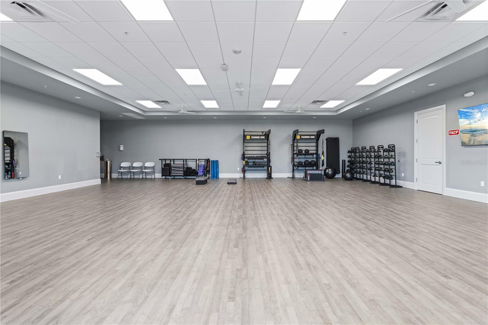 TERN BAY GOLF & CC RESIDENCE PH 01 - Residential