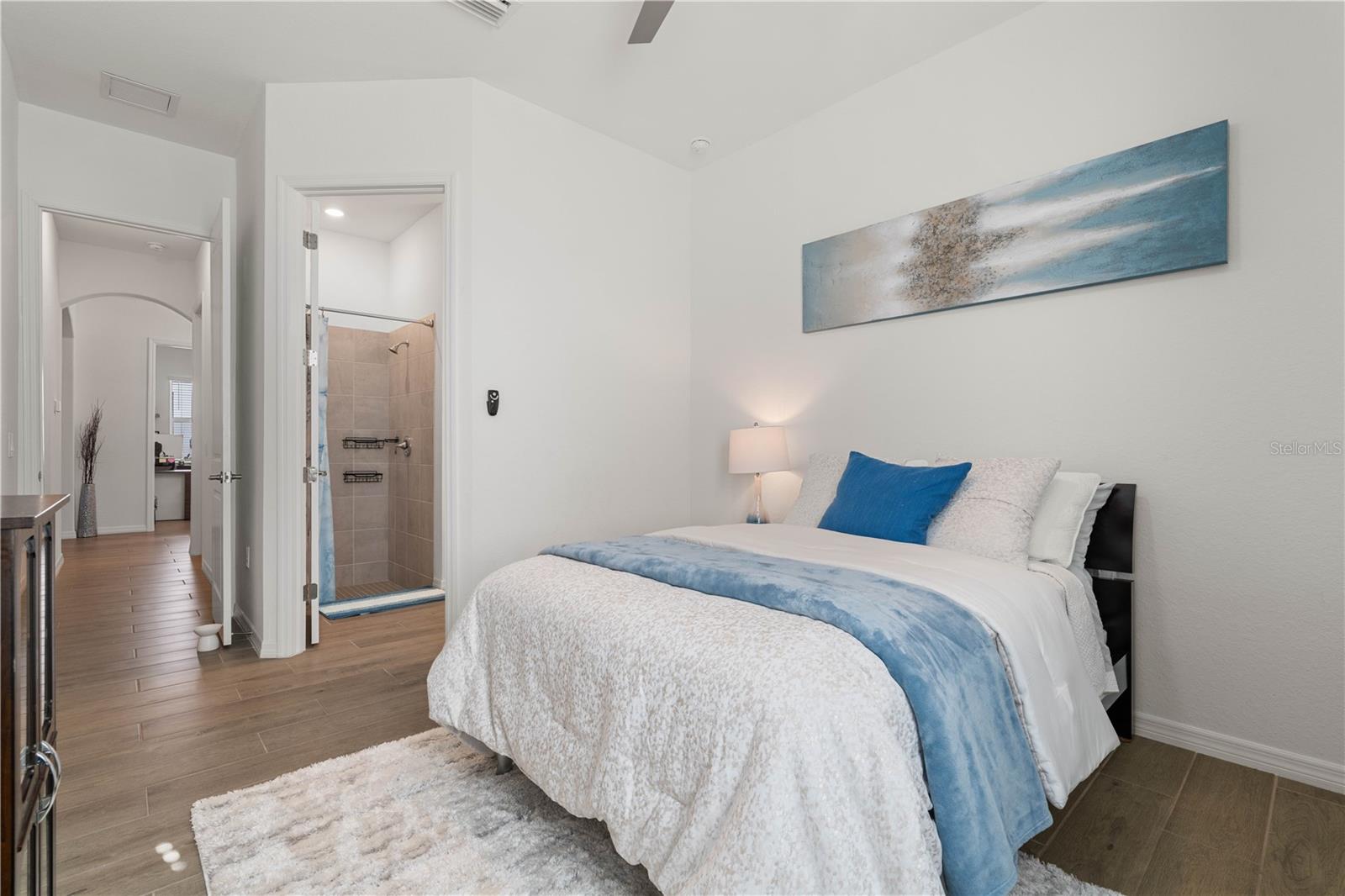 TERN BAY GOLF & CC RESIDENCE PH 01 - Residential