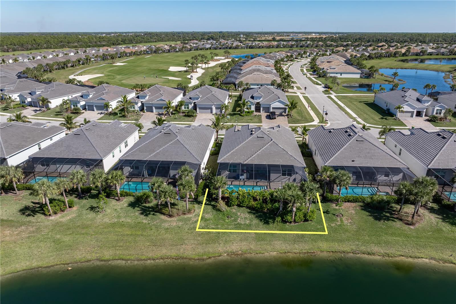 TERN BAY GOLF & CC RESIDENCE PH 01 - Residential