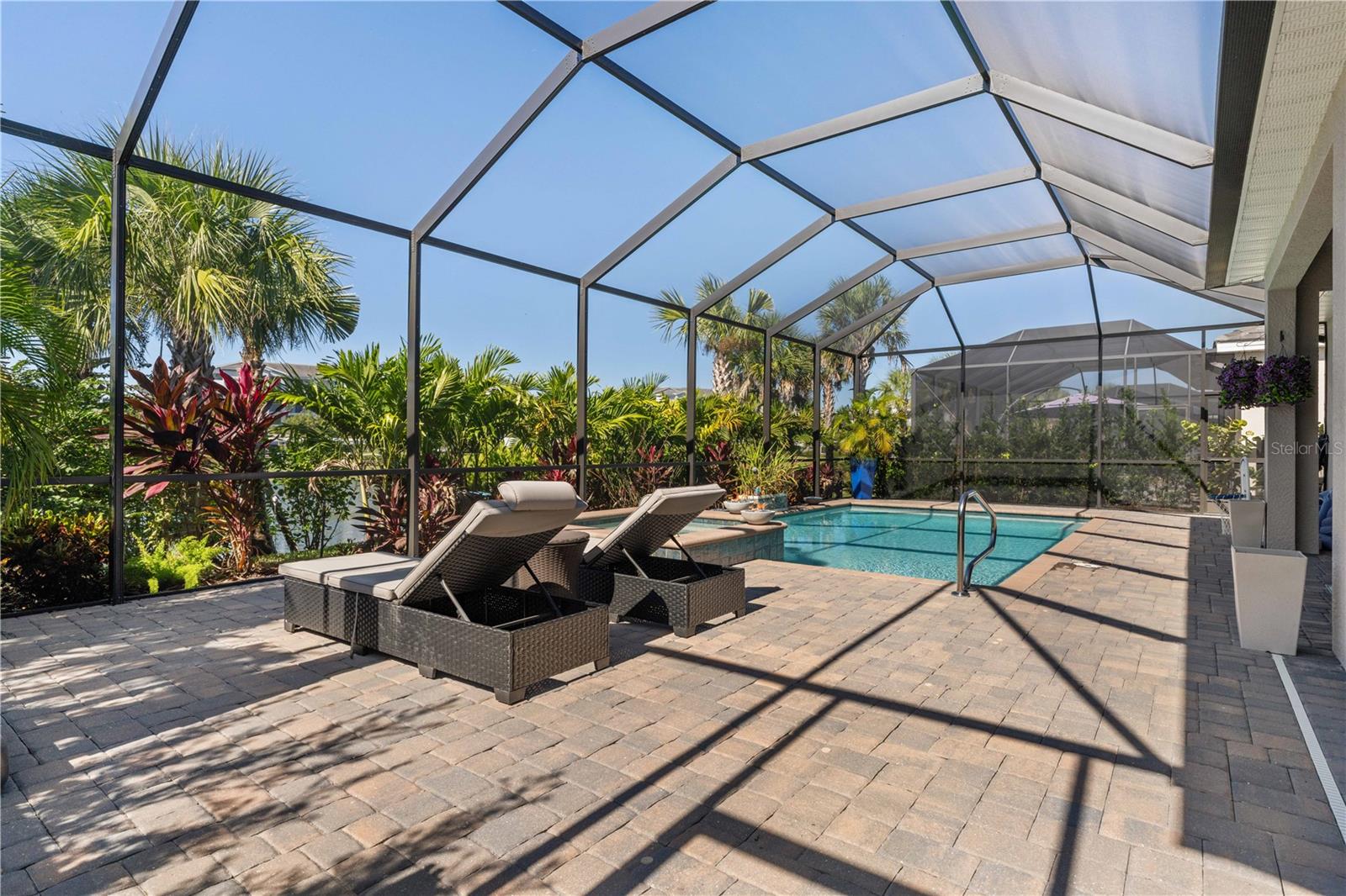 TERN BAY GOLF & CC RESIDENCE PH 01 - Residential