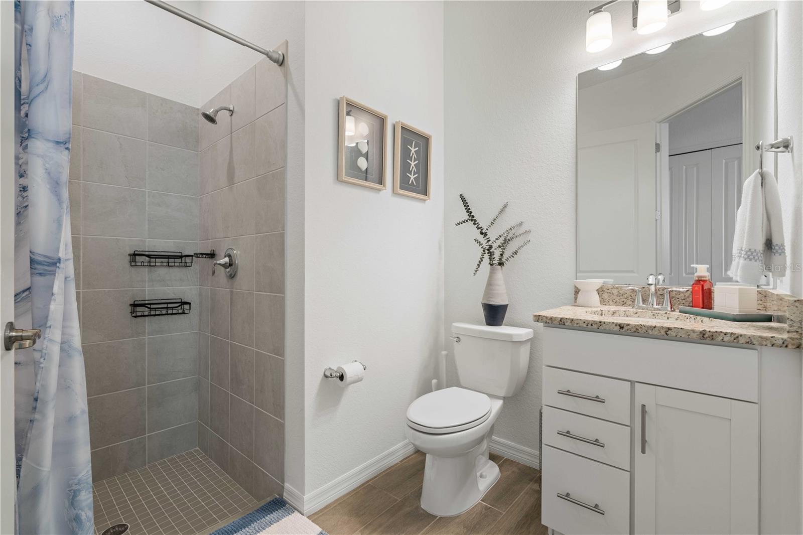 TERN BAY GOLF & CC RESIDENCE PH 01 - Residential