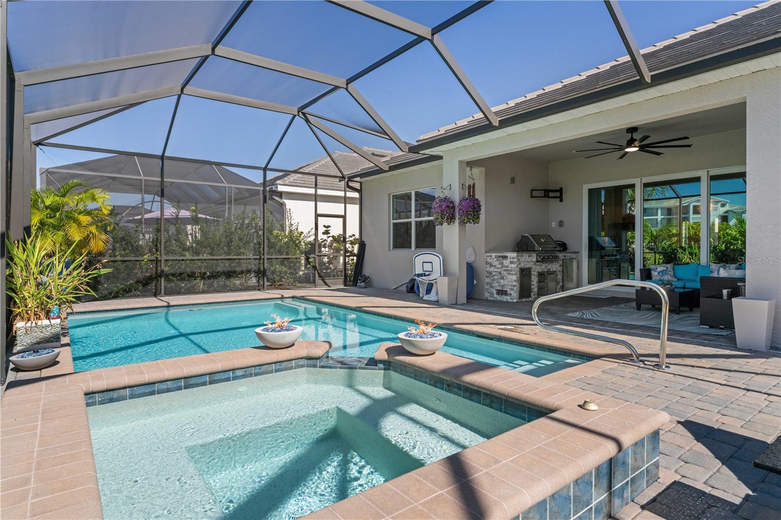 TERN BAY GOLF & CC RESIDENCE PH 01 - Residential