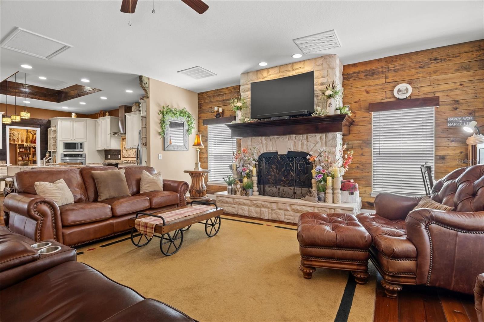 ACREAGE - Residential