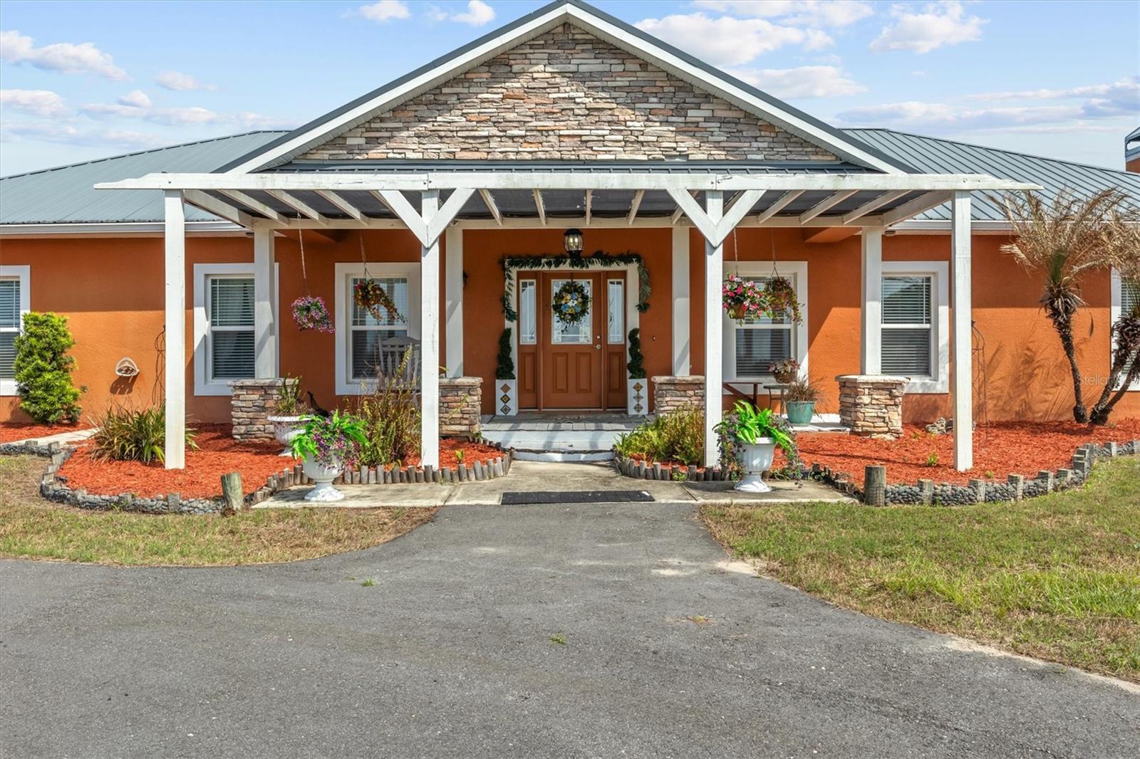 ACREAGE - Residential