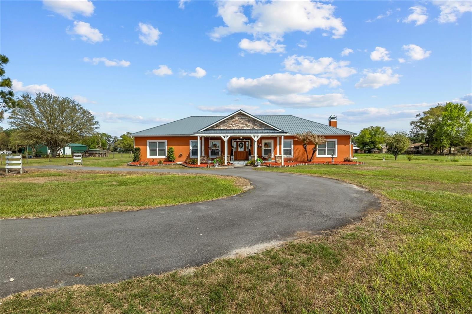 ACREAGE - Residential