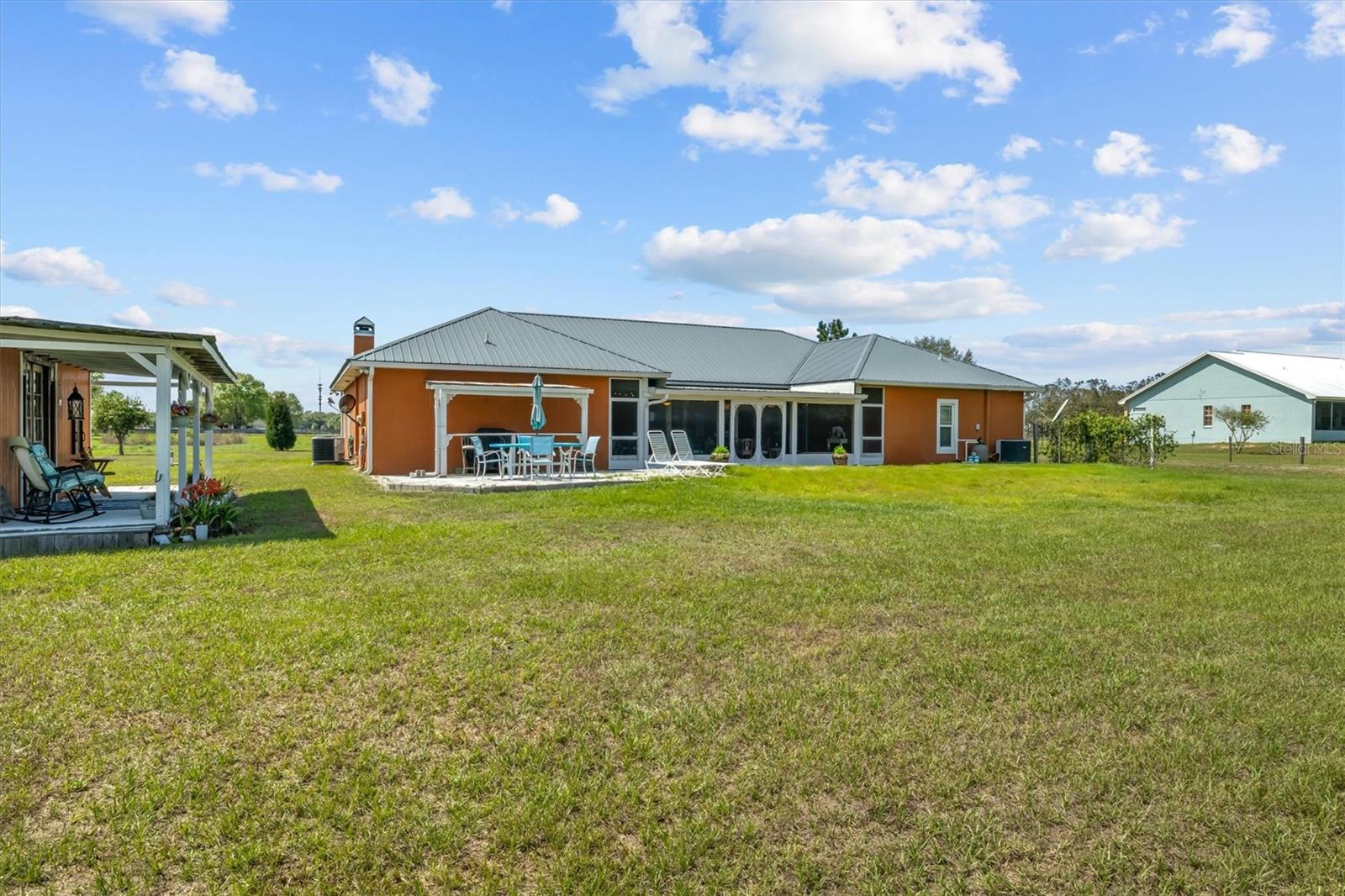 ACREAGE - Residential