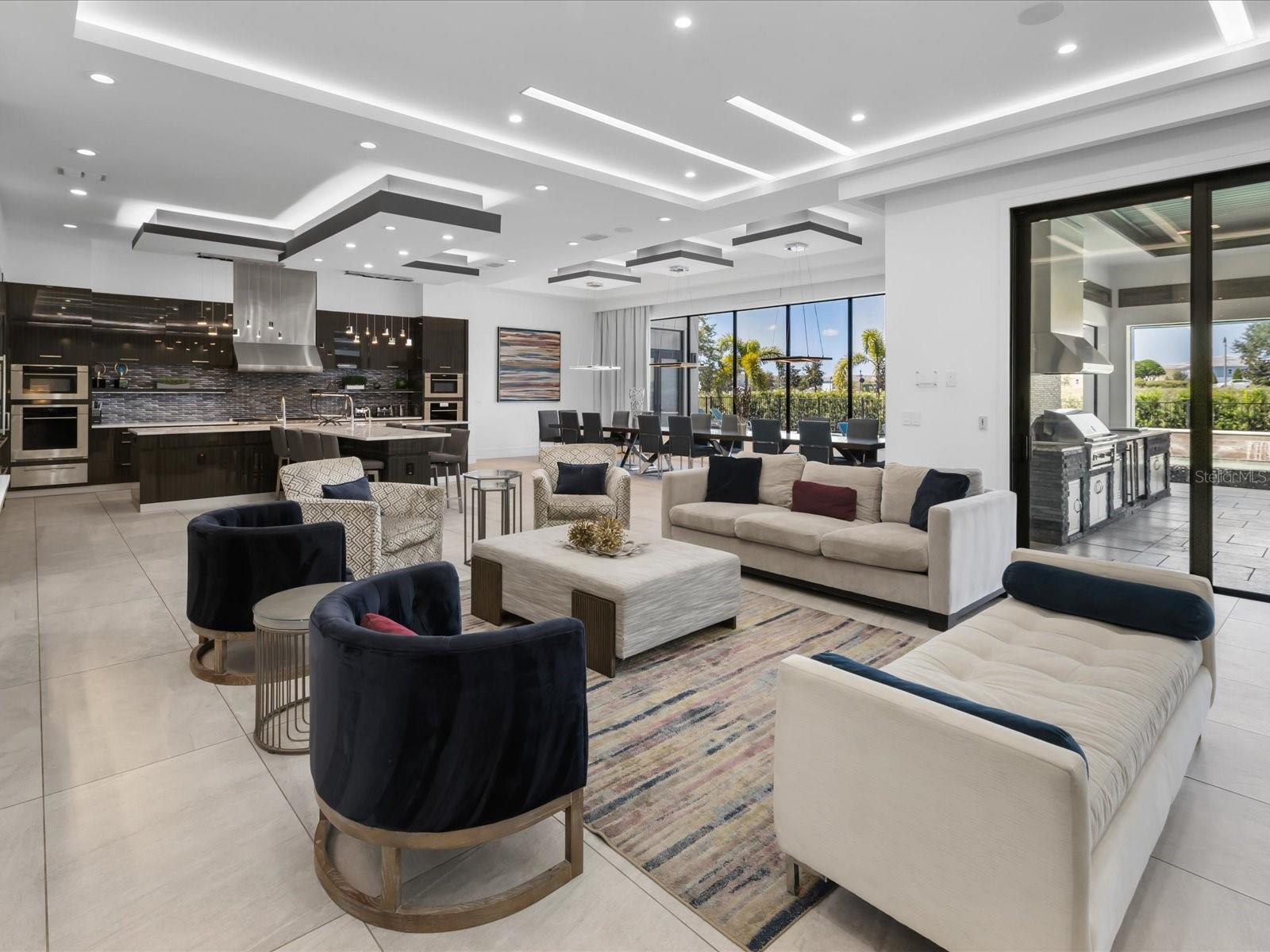 REUNION WEST VLGS NORTH - Residential