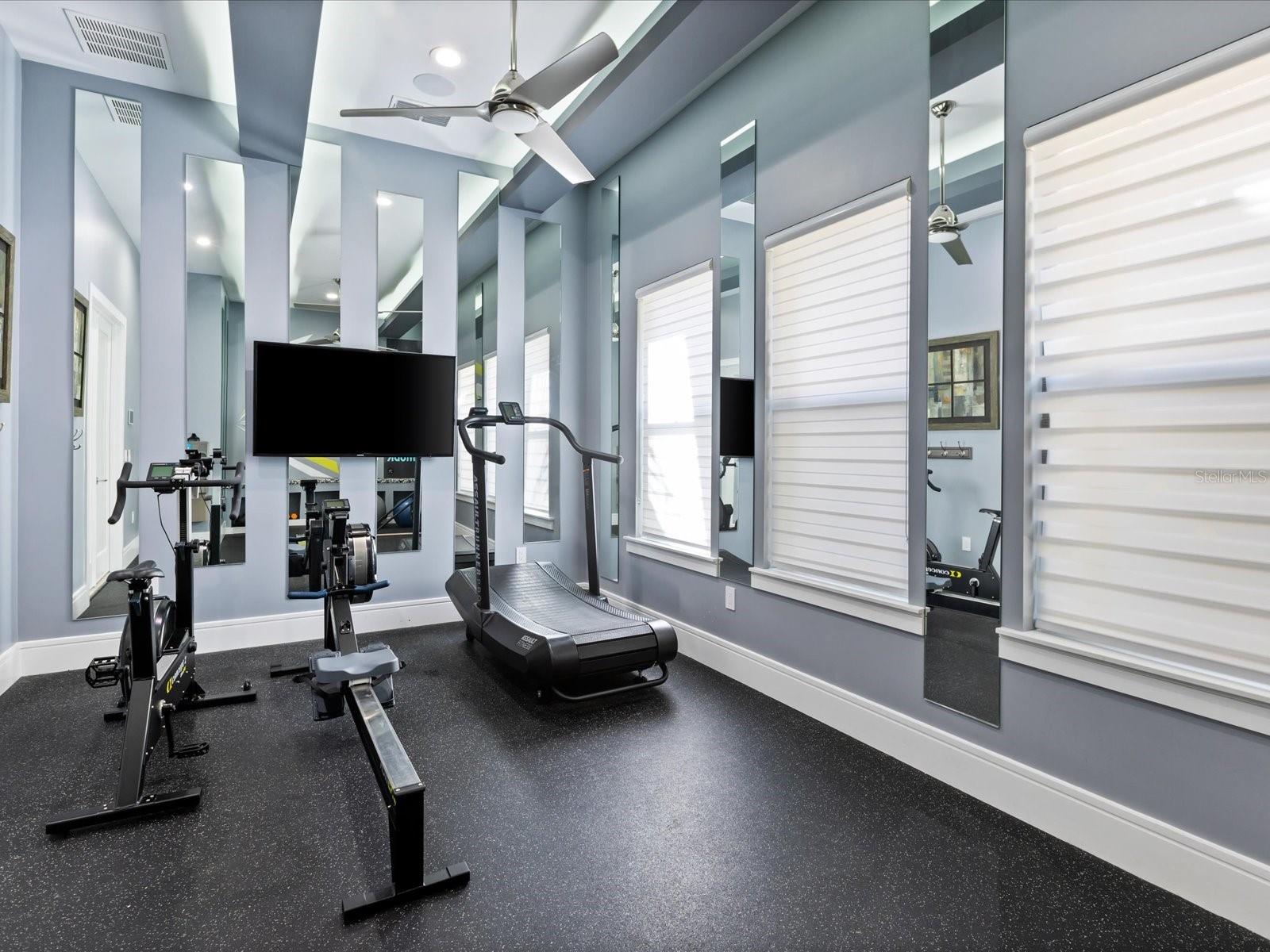 REUNION WEST VLGS NORTH - Residential