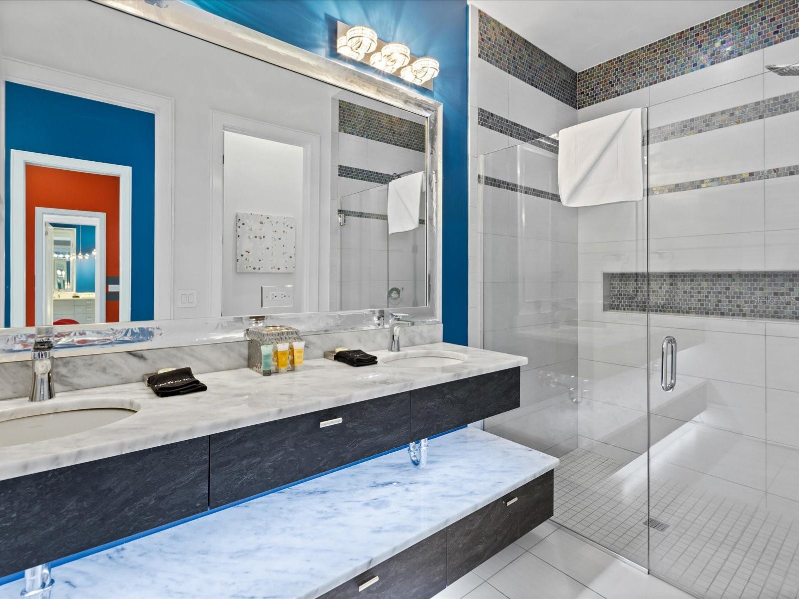 REUNION WEST VLGS NORTH - Residential