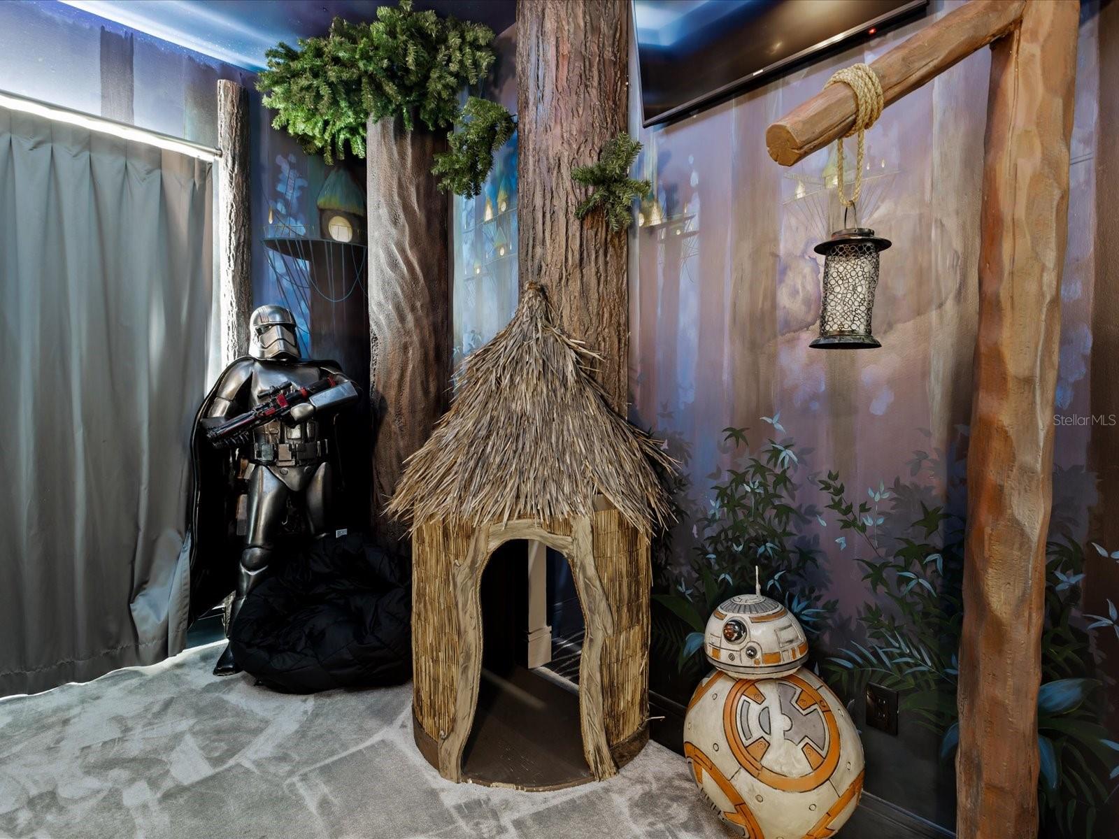 REUNION WEST VLGS NORTH - Residential