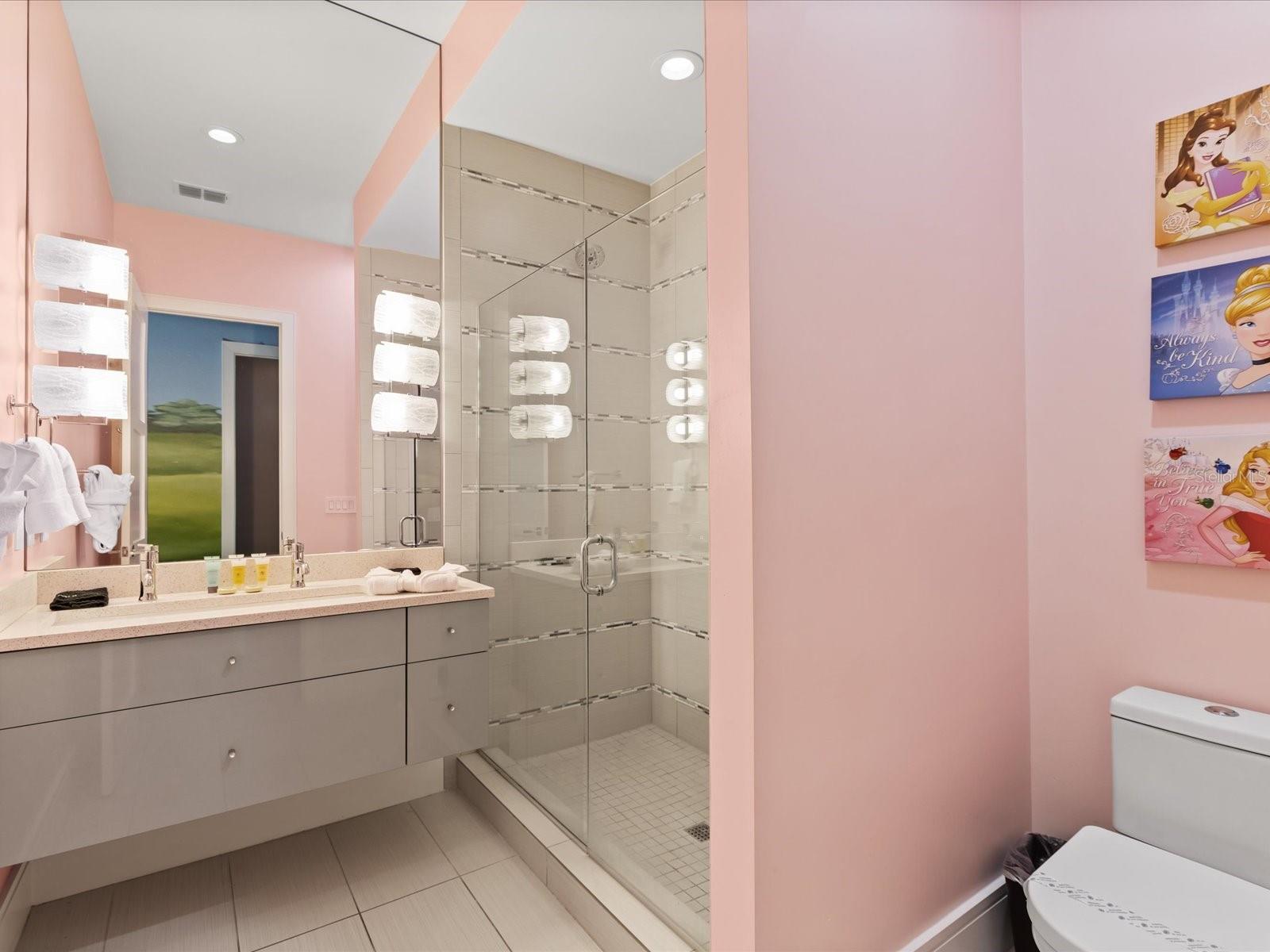 REUNION WEST VLGS NORTH - Residential