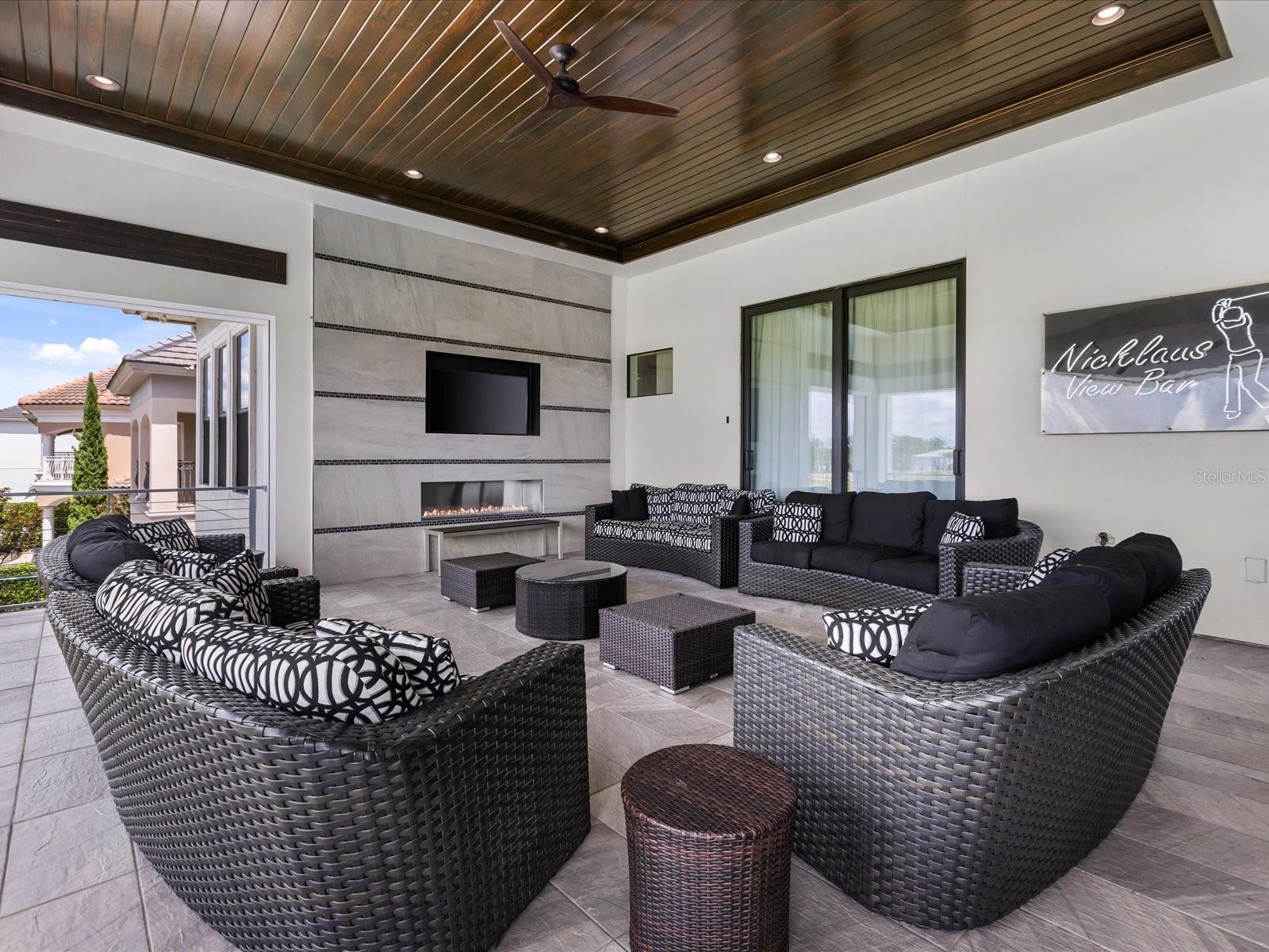 REUNION WEST VLGS NORTH - Residential