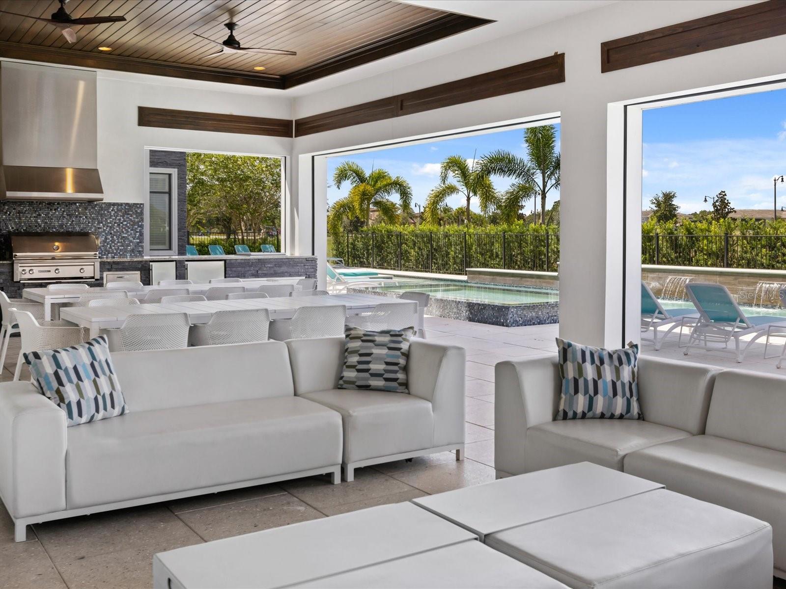 REUNION WEST VLGS NORTH - Residential