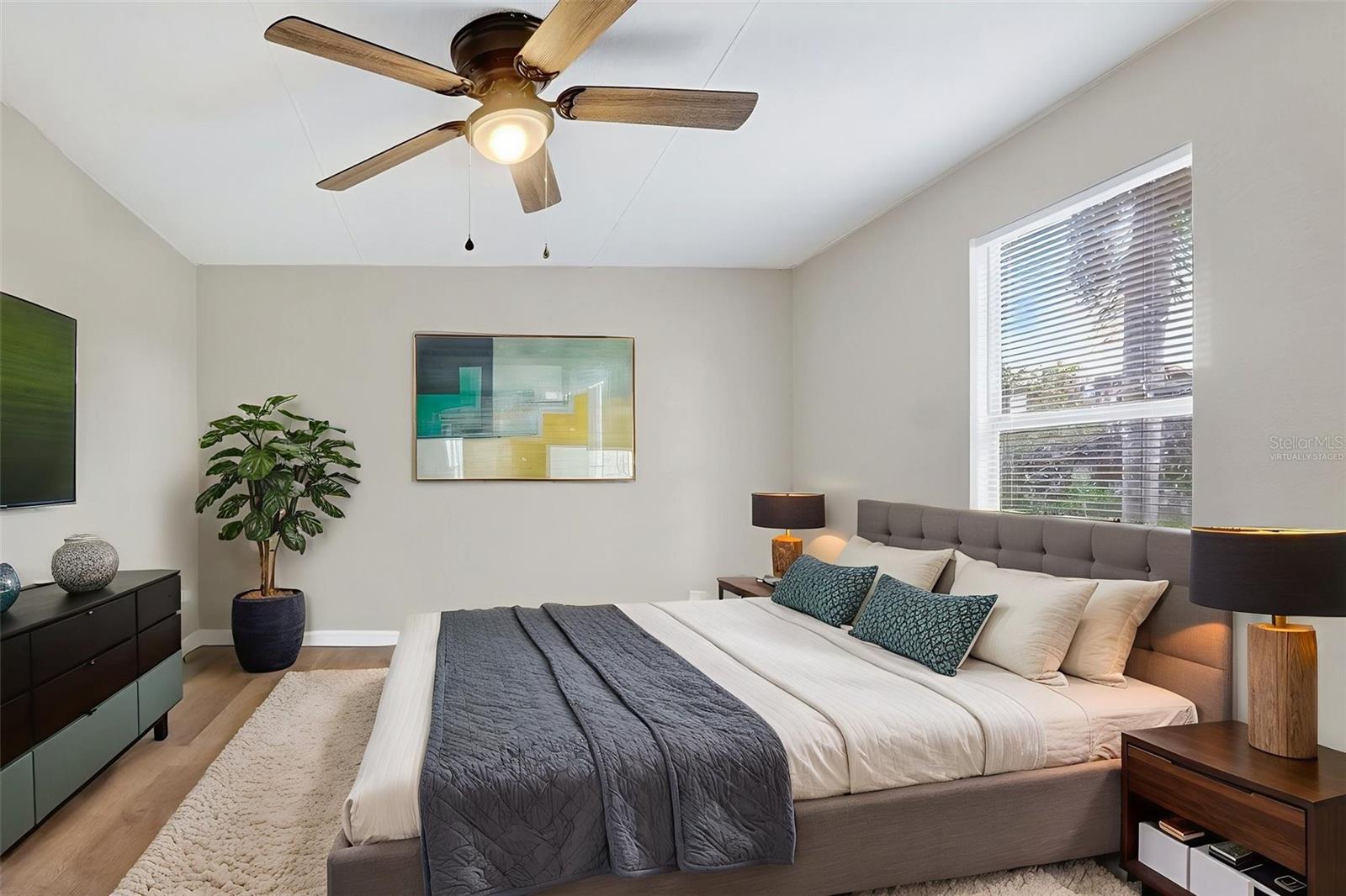 MOBILE HOME VLG - Residential