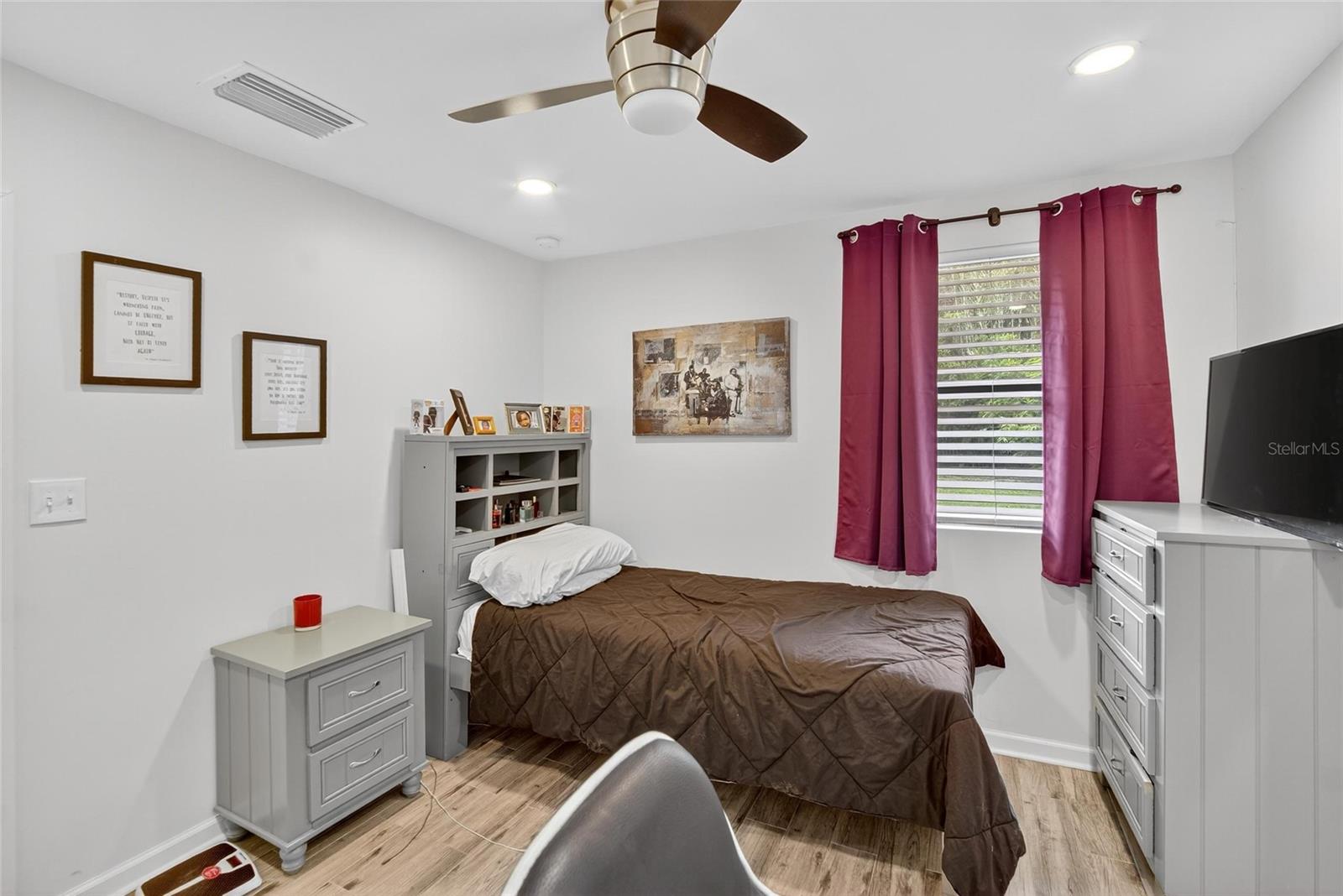 TEMPLE TERRACES - Residential