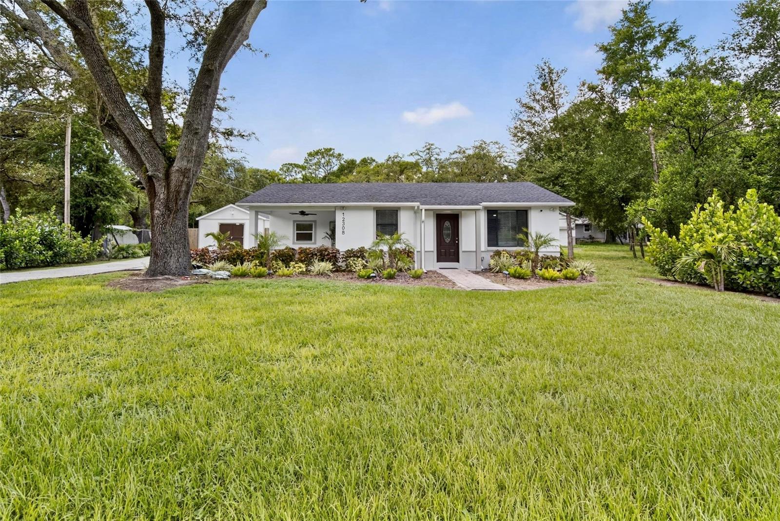 TEMPLE TERRACES - Residential