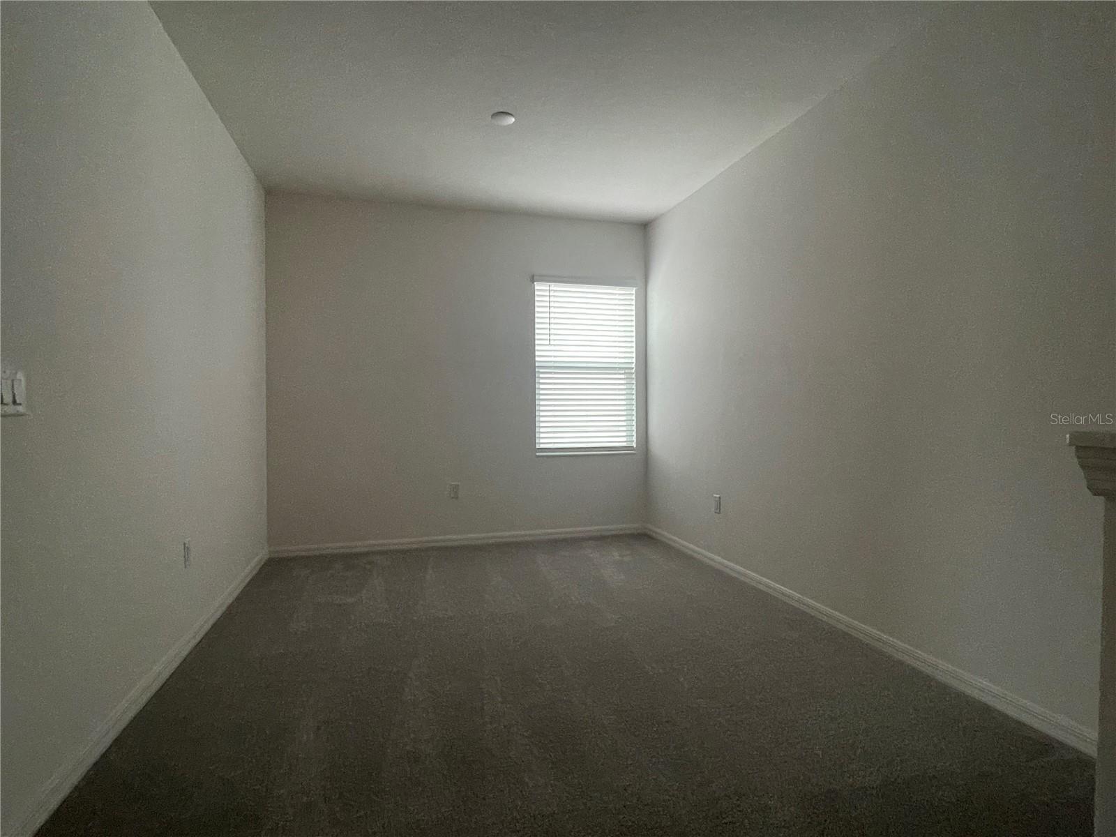 WYNDRUSH TWNHMS - Residential Lease