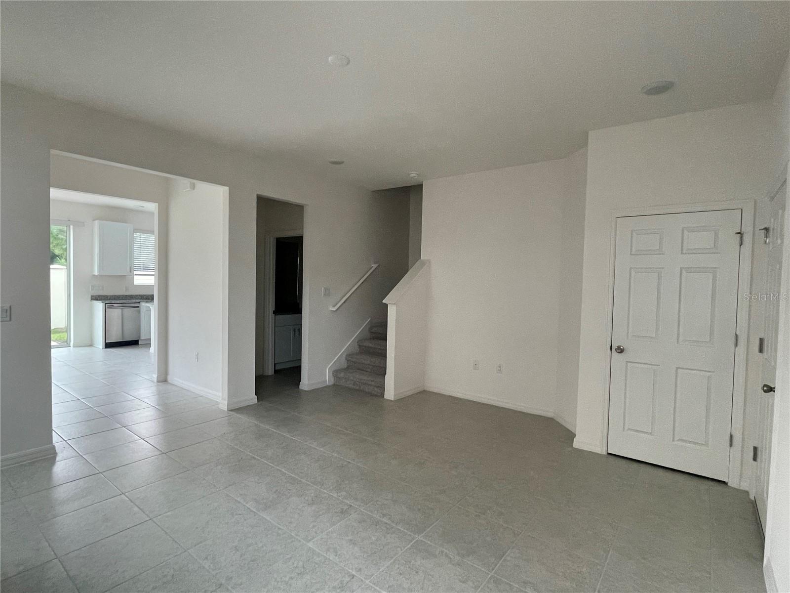 WYNDRUSH TWNHMS - Residential Lease