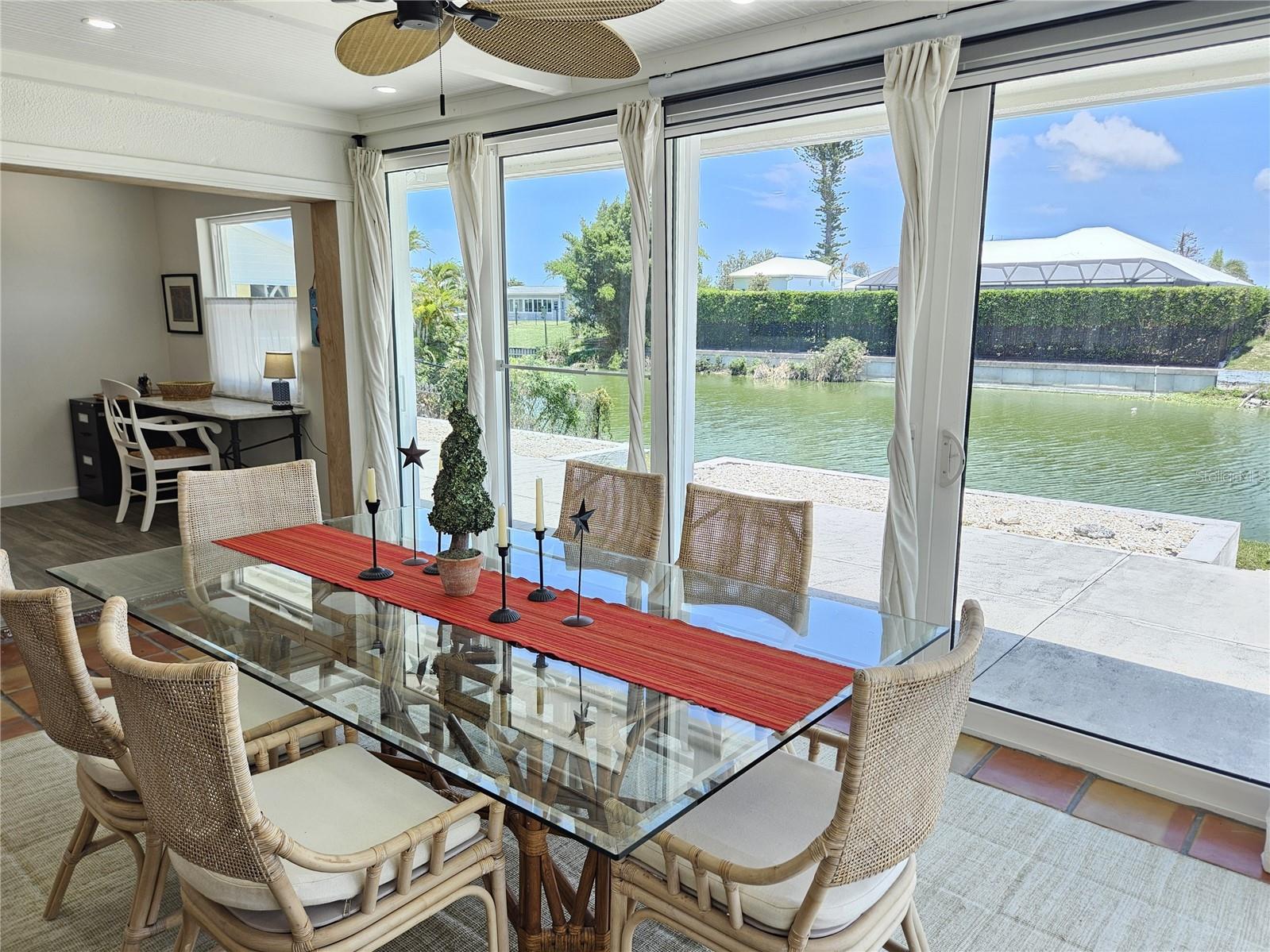 VENICE GARDENS - Residential Lease