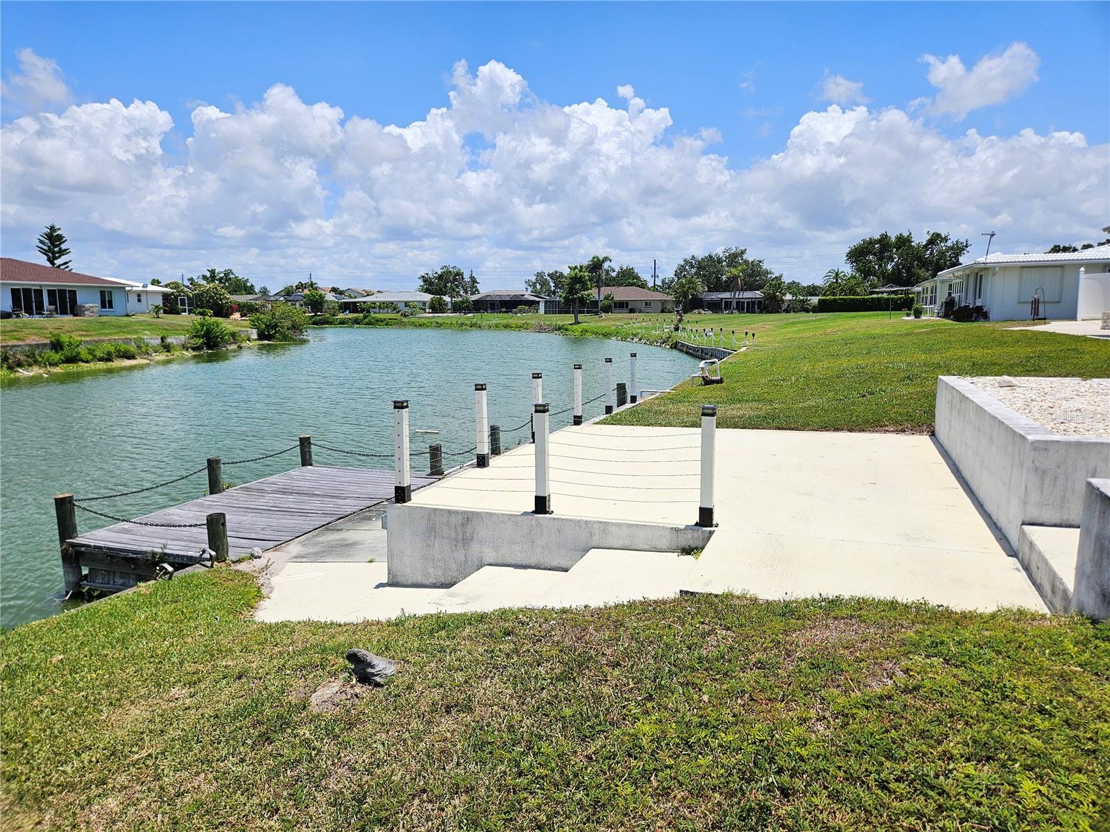 VENICE GARDENS - Residential Lease