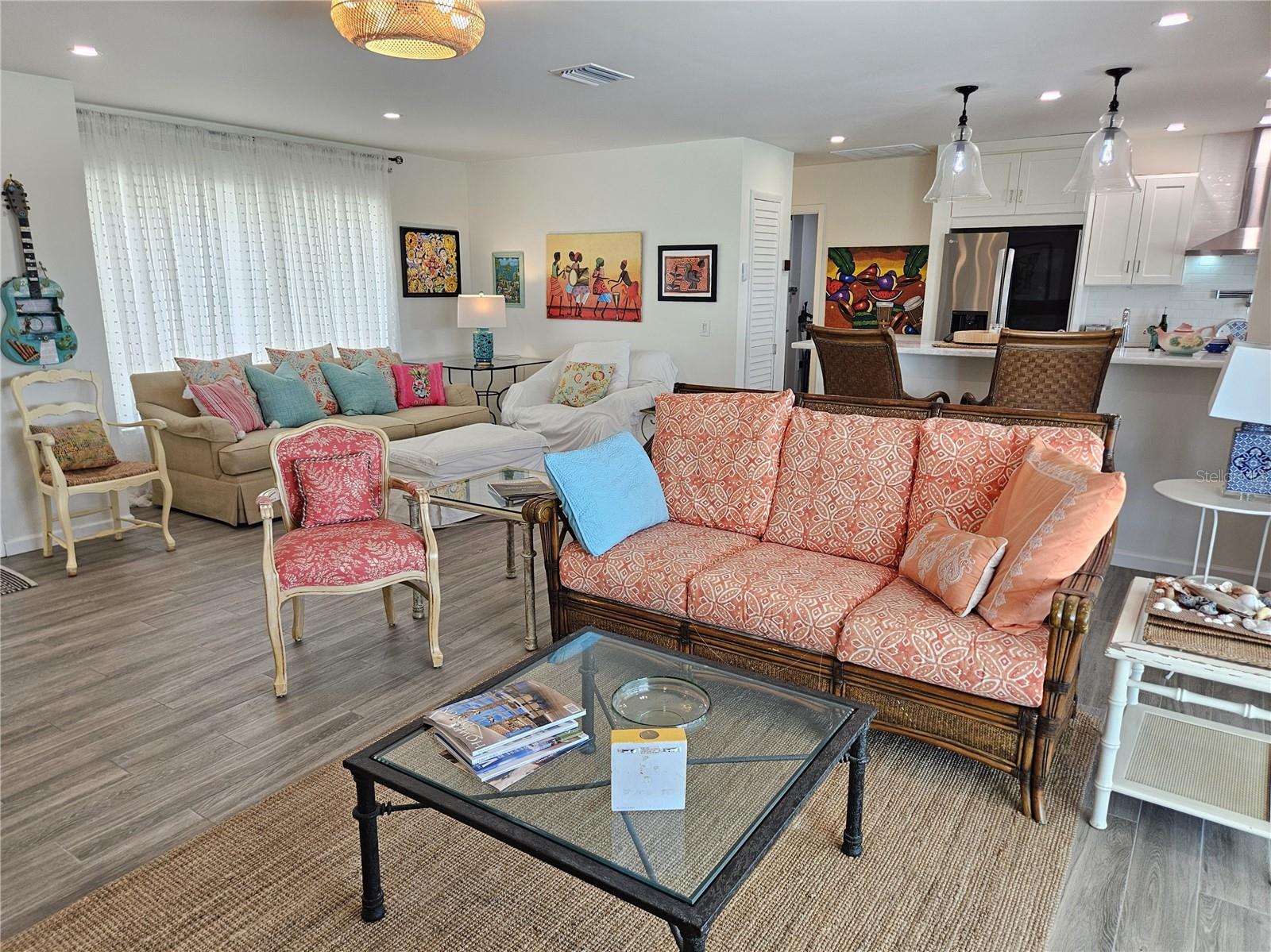 VENICE GARDENS - Residential Lease
