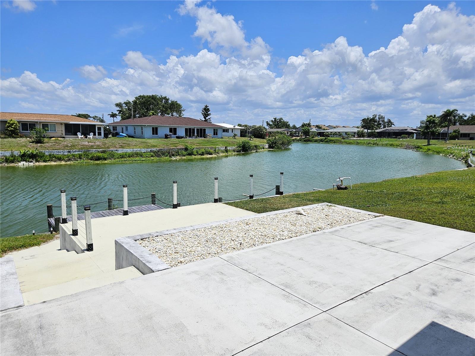 VENICE GARDENS - Residential Lease