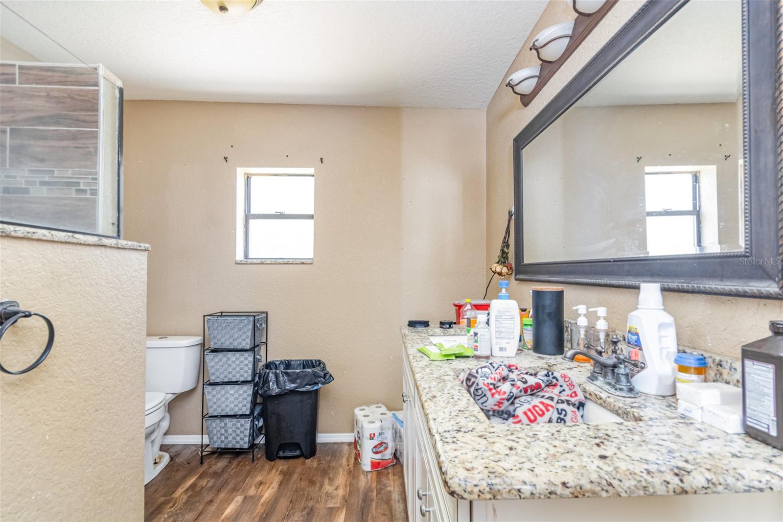 MOUNT PLYMOUTH - Residential