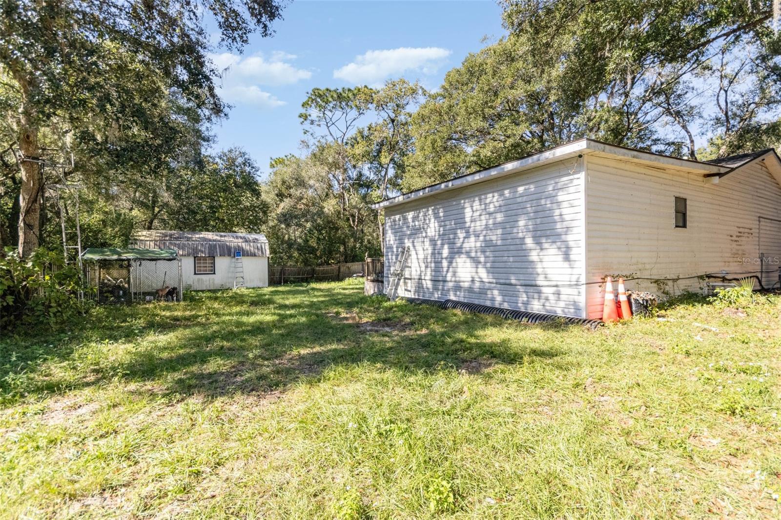 MOUNT PLYMOUTH - Residential