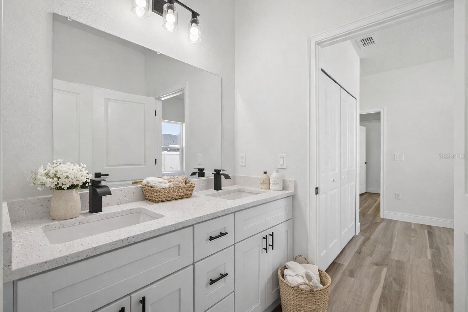 MARION OAKS UNIT 3 - Residential