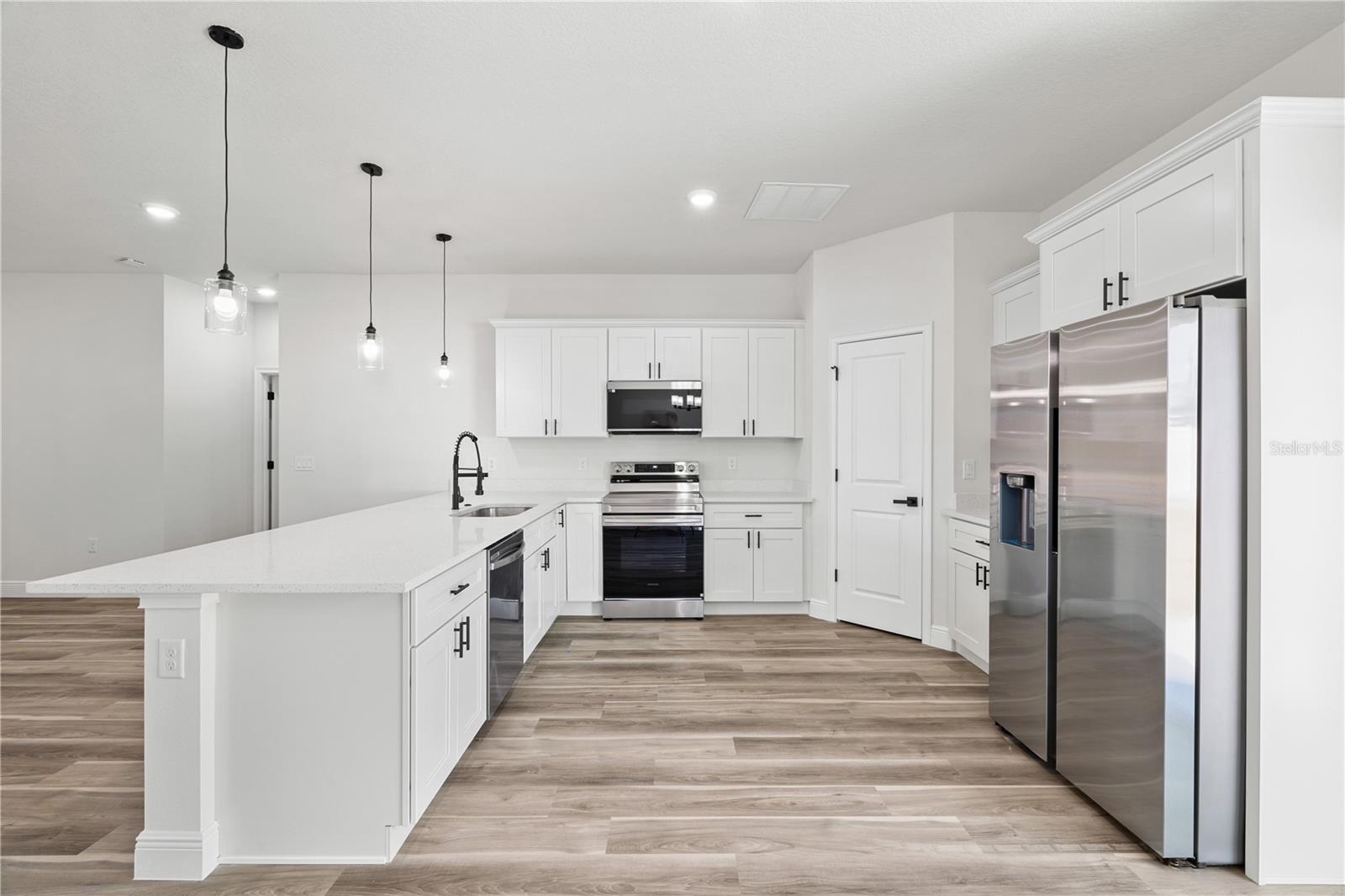 MARION OAKS UNIT 3 - Residential