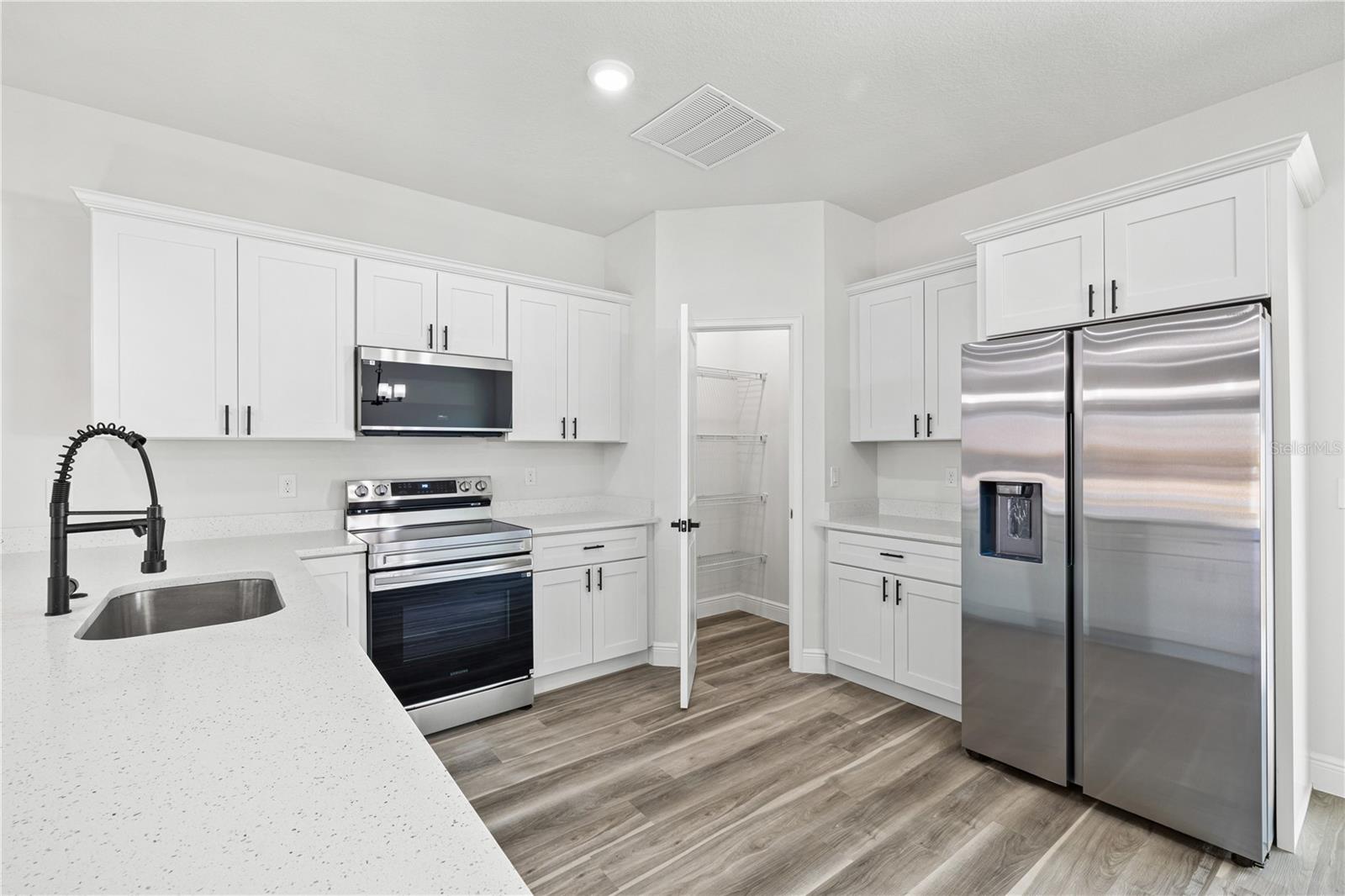 MARION OAKS UNIT 3 - Residential