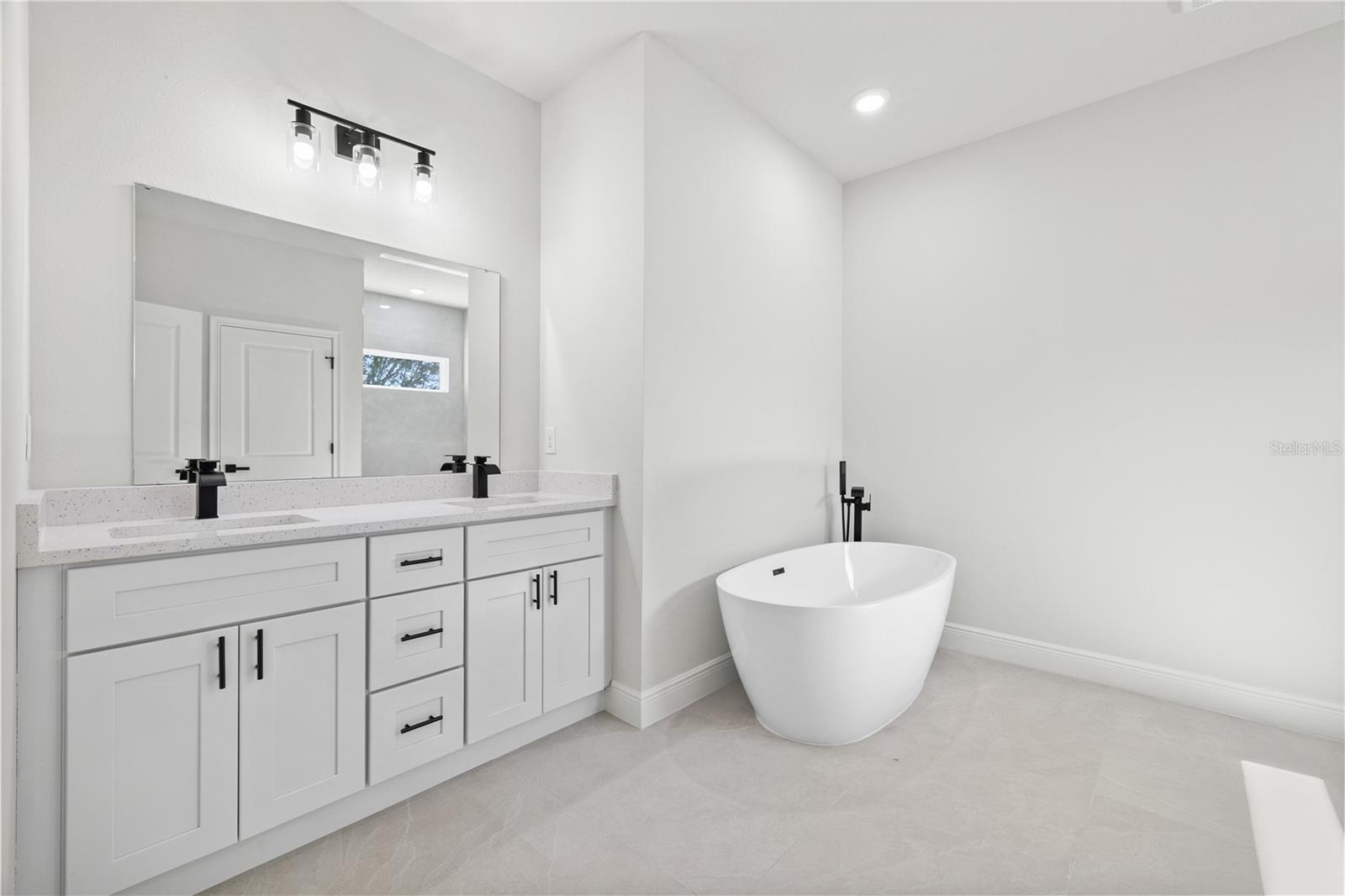 MARION OAKS UNIT 3 - Residential