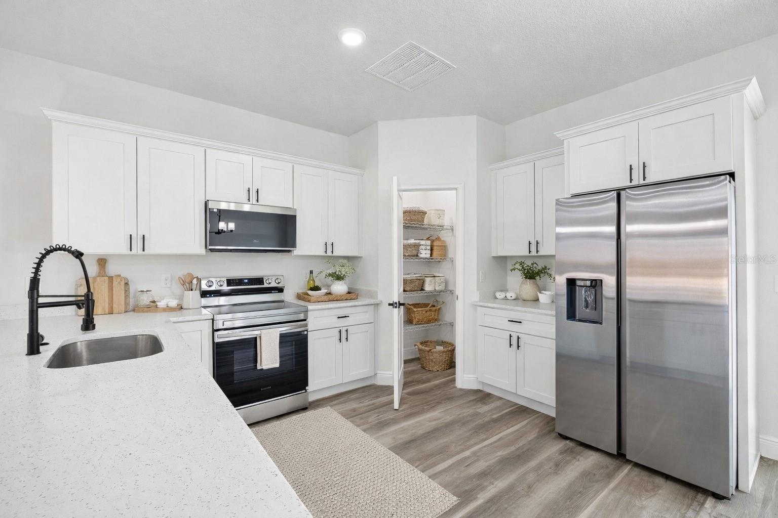 MARION OAKS UNIT 3 - Residential