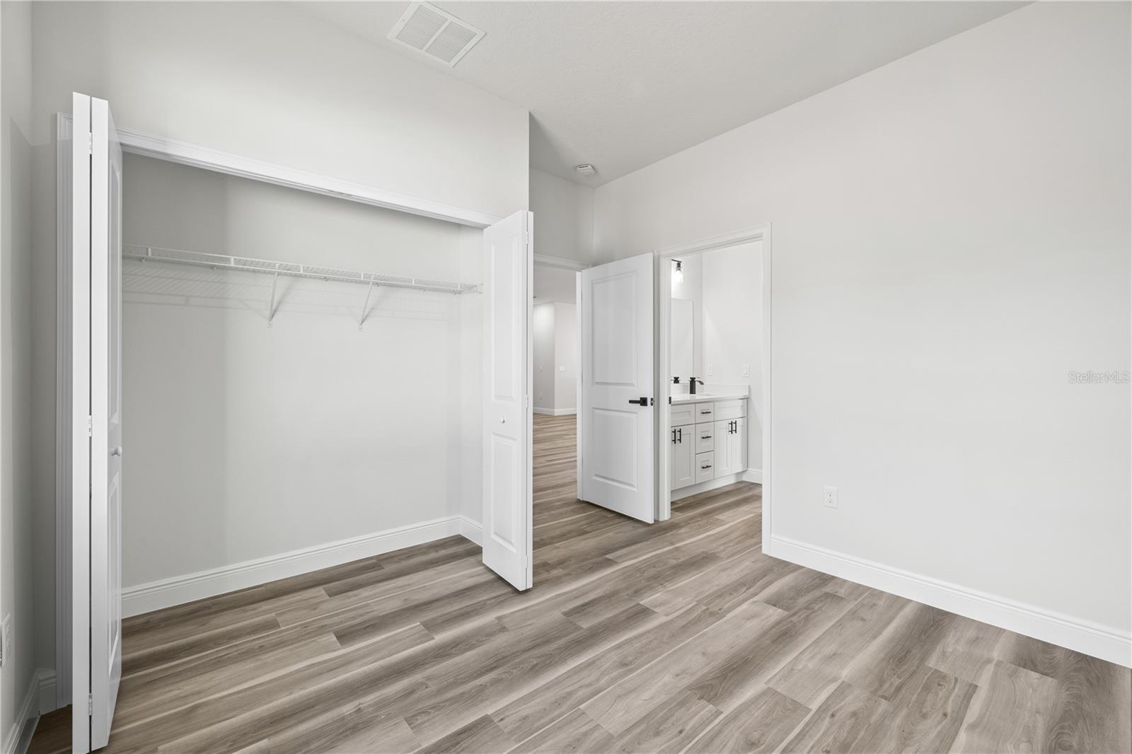 MARION OAKS UNIT 3 - Residential